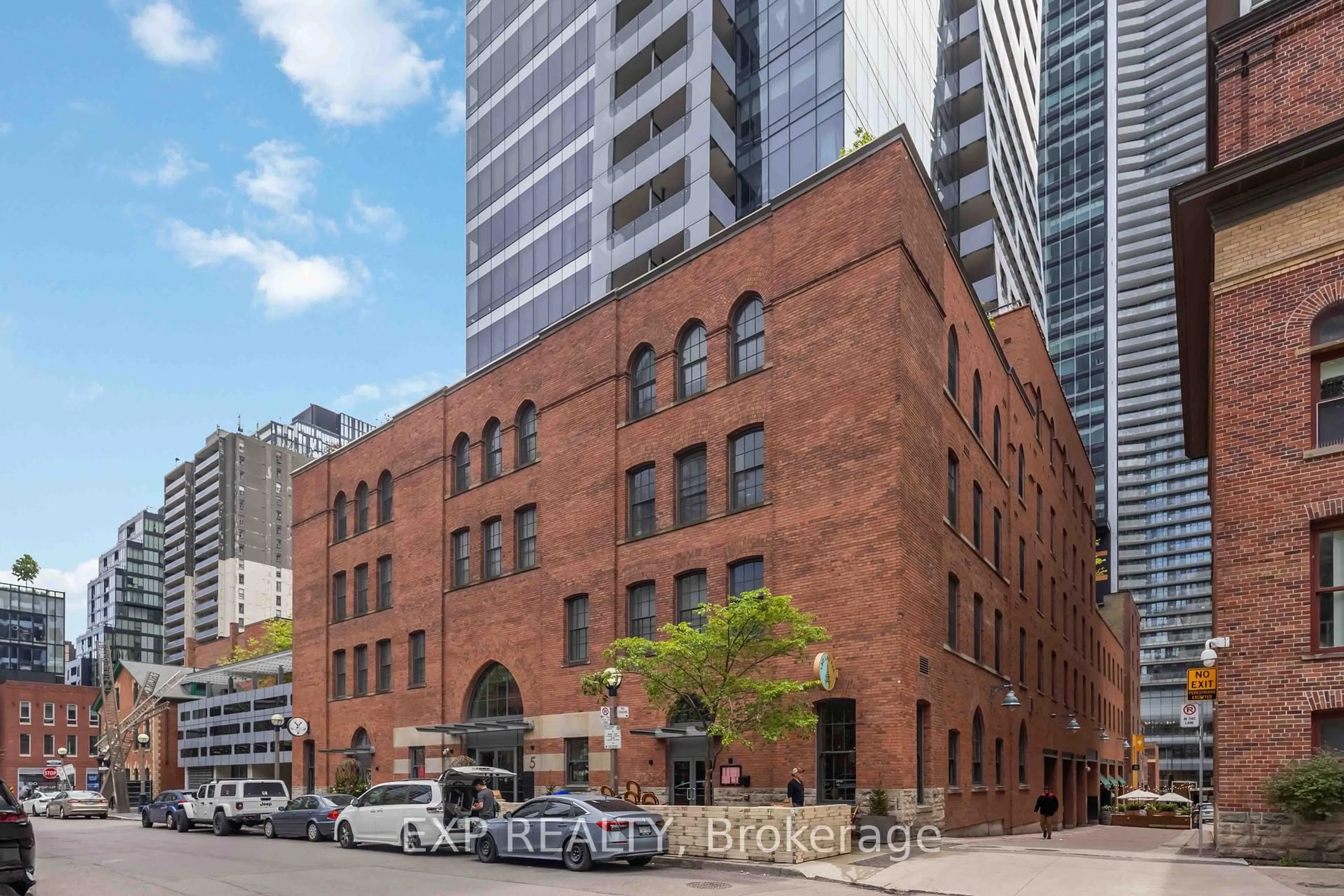 Home with brick exterior material, building for 5 St Joseph St #4601, Toronto Ontario M4Y 1J6