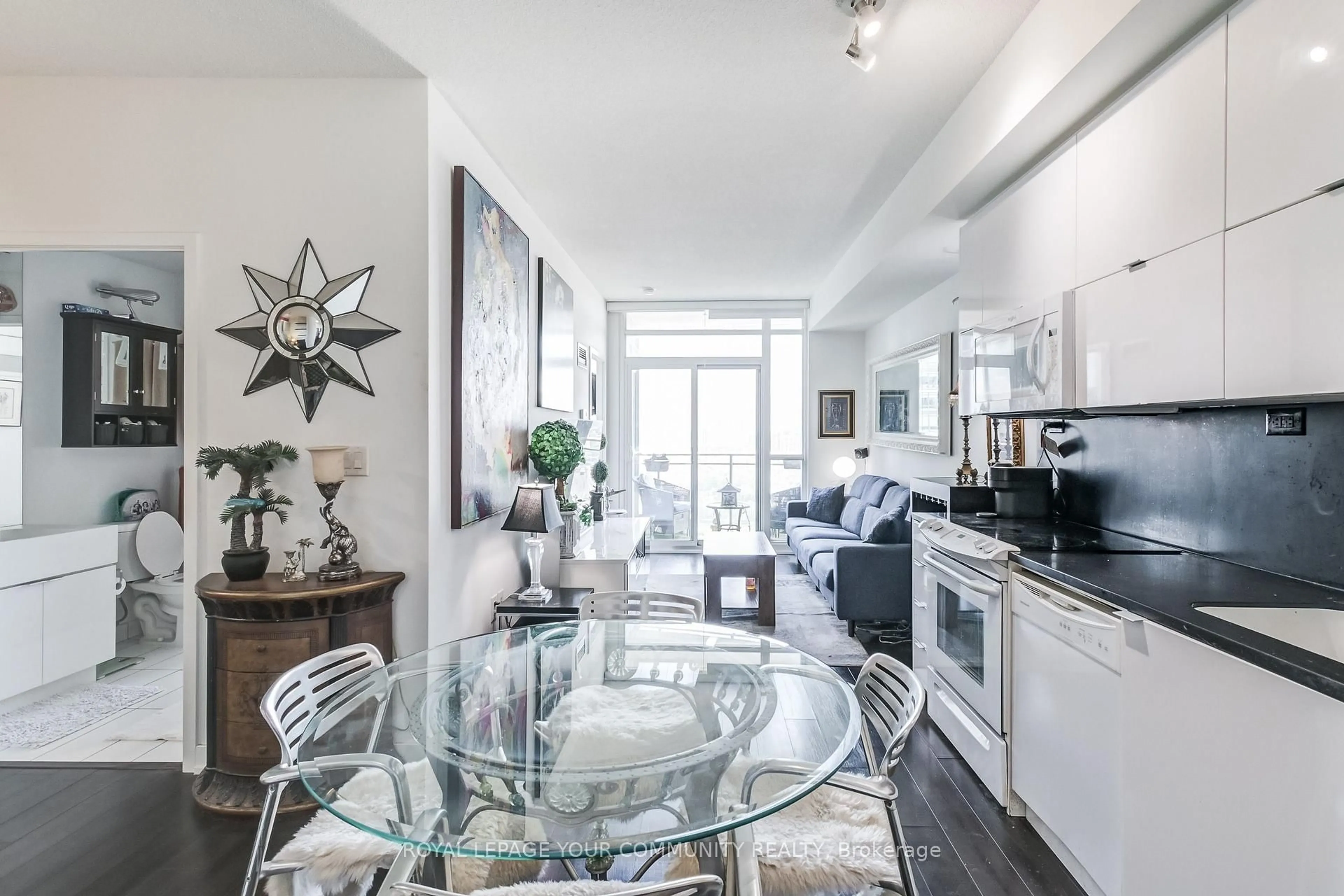 Open concept kitchen, unknown for 21 Iceboat Terr #3611, Toronto Ontario M5V 4A5