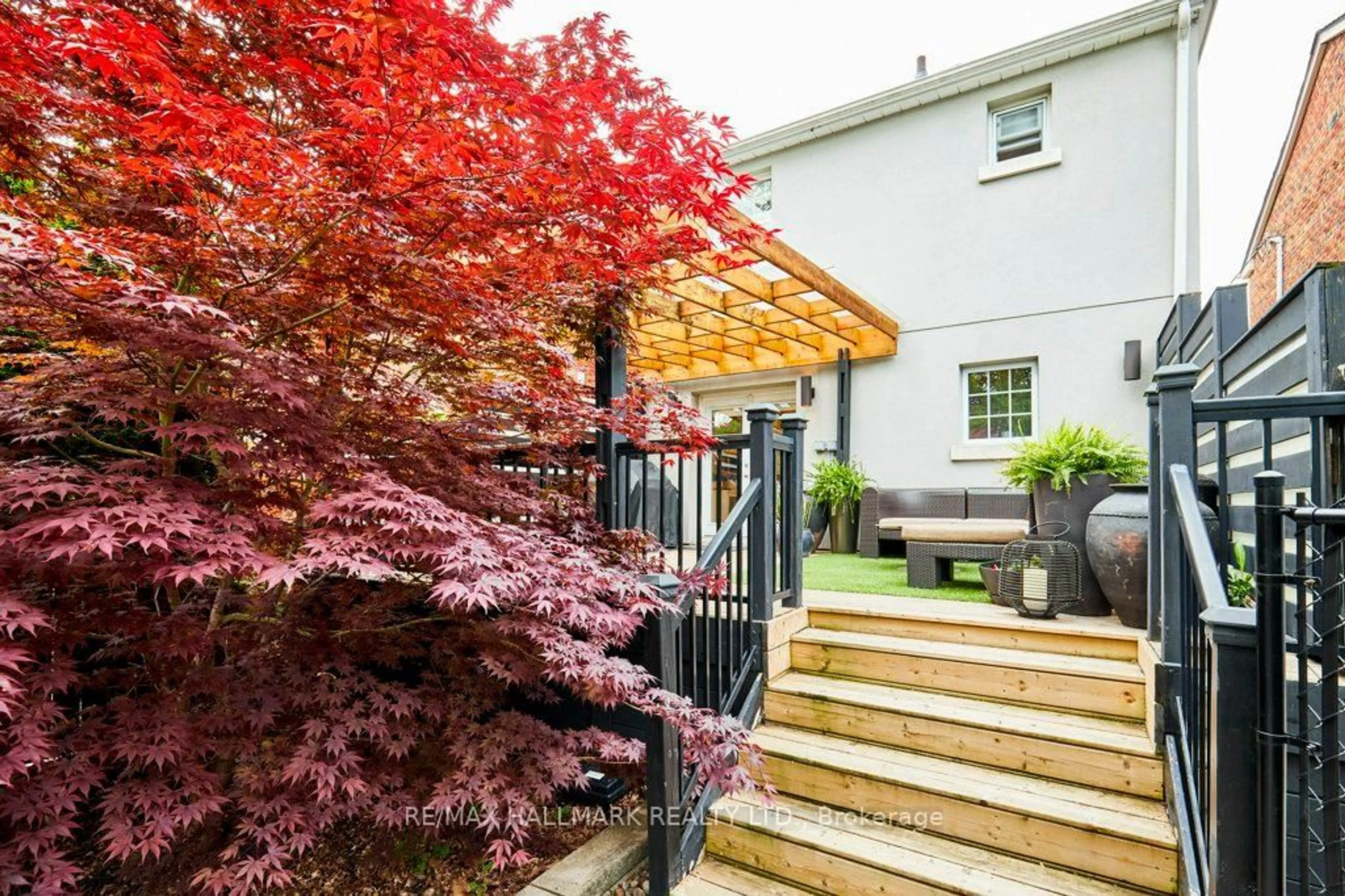 Patio, street for 280 Manor Rd, Toronto Ontario M4S 1S2