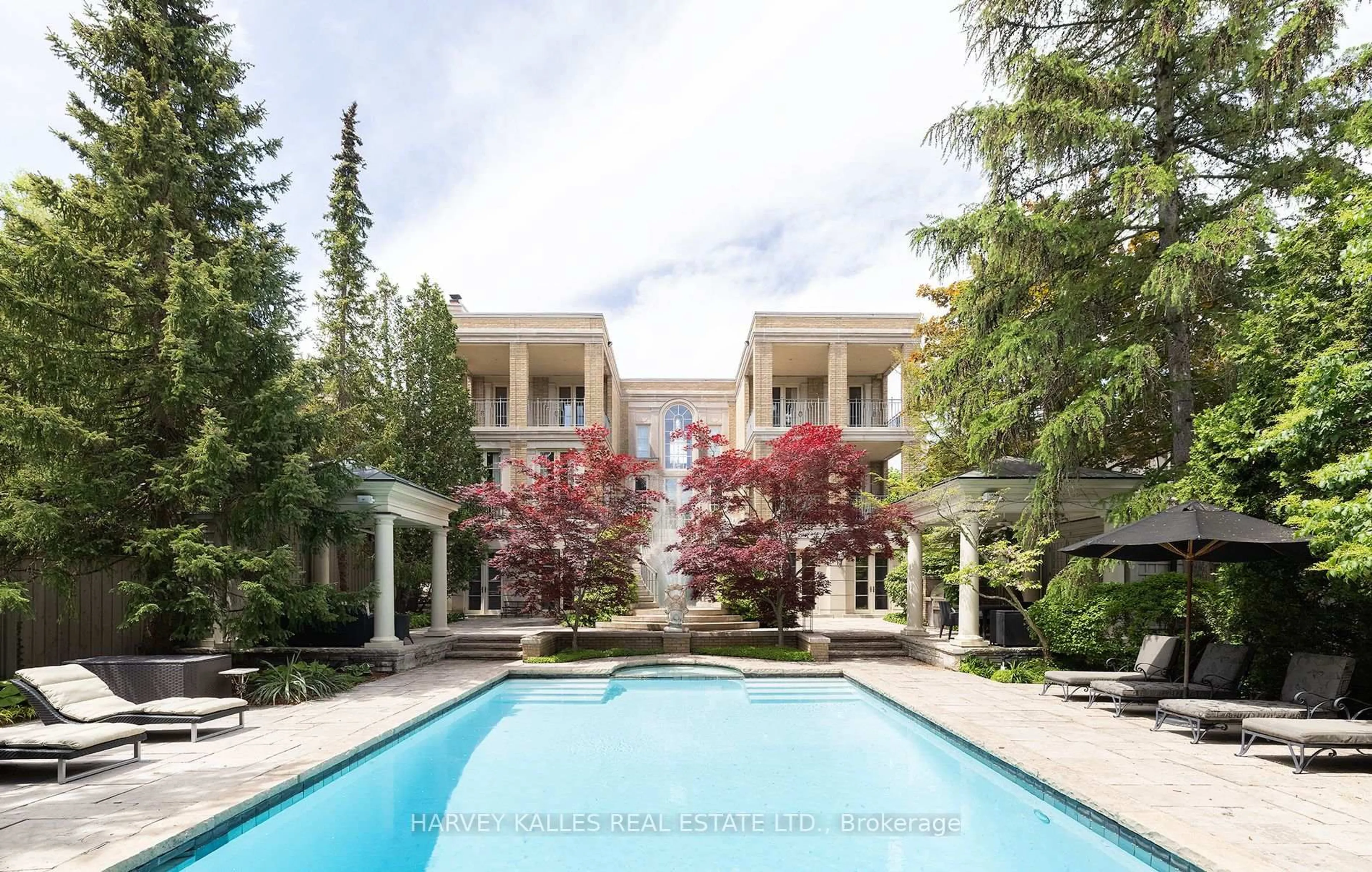 Pool for 173 Dunvegan Rd, Toronto Ontario M5P 2P1