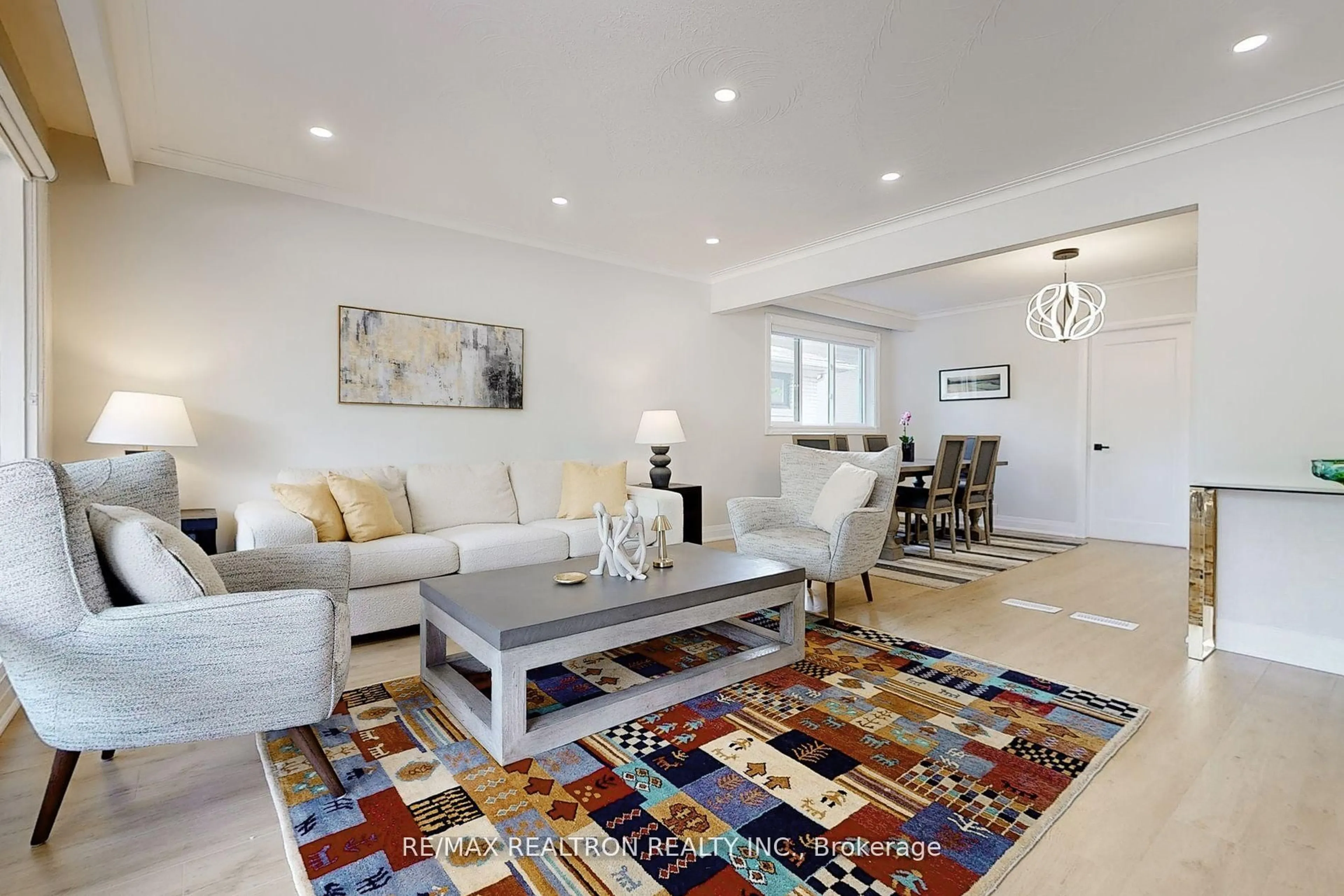 Living room with furniture, unknown for 8 Tobruk Cres, Toronto Ontario M2M 3B1