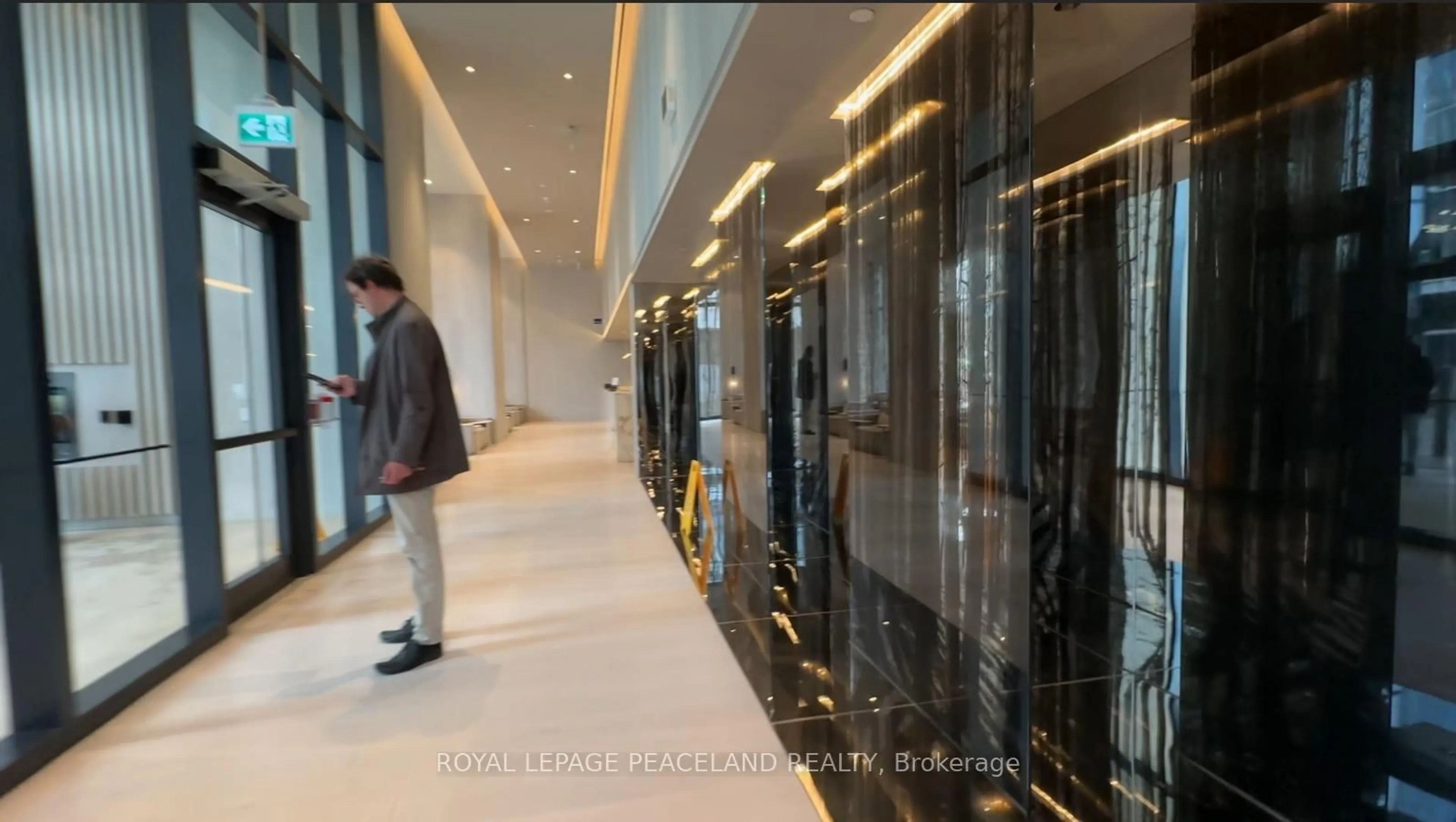 Lobby for 138 Downes St #4909, Toronto Ontario M5E 0E4