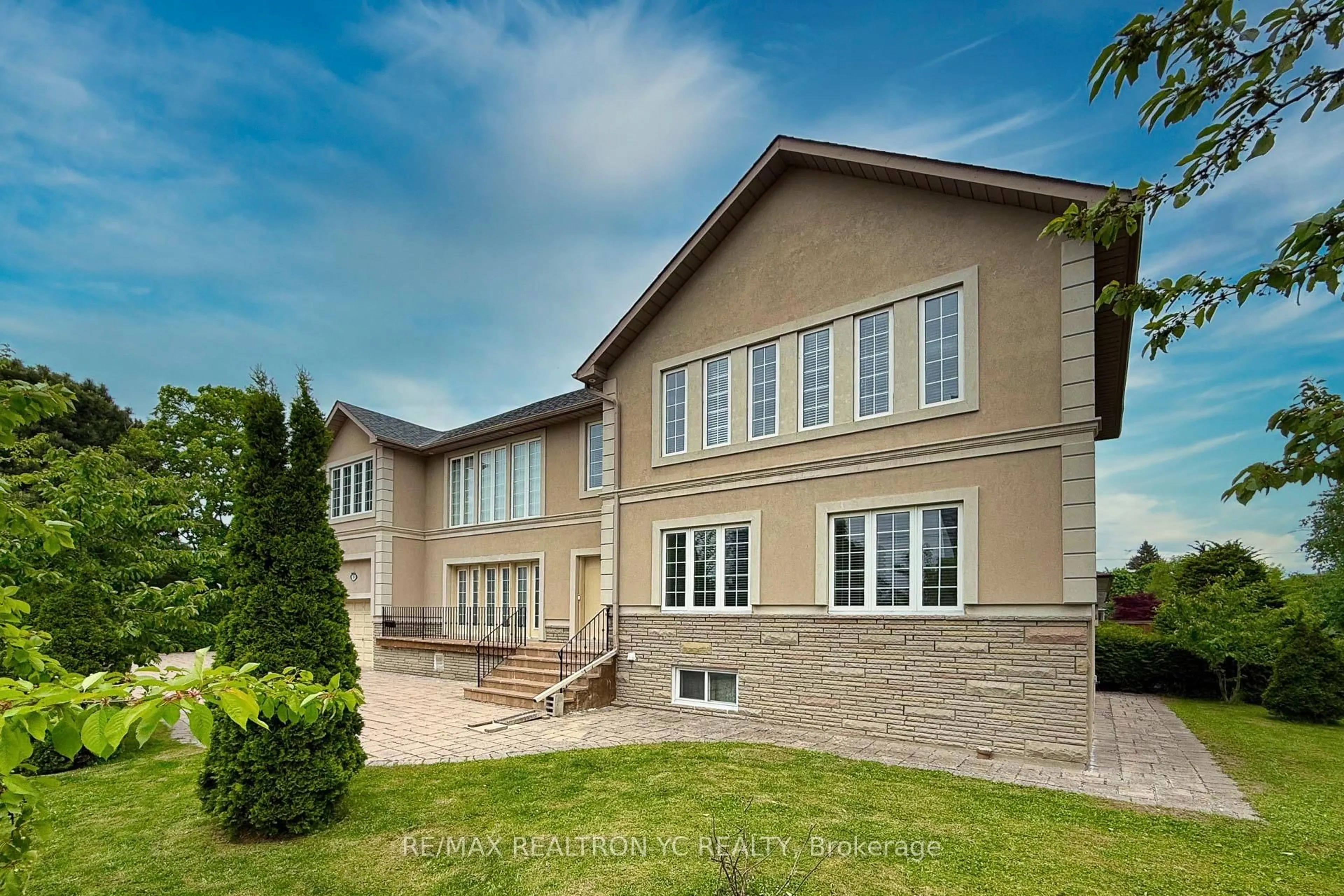 Home with brick exterior material, building for 18 Mullet Rd, Toronto Ontario M2M 2A6