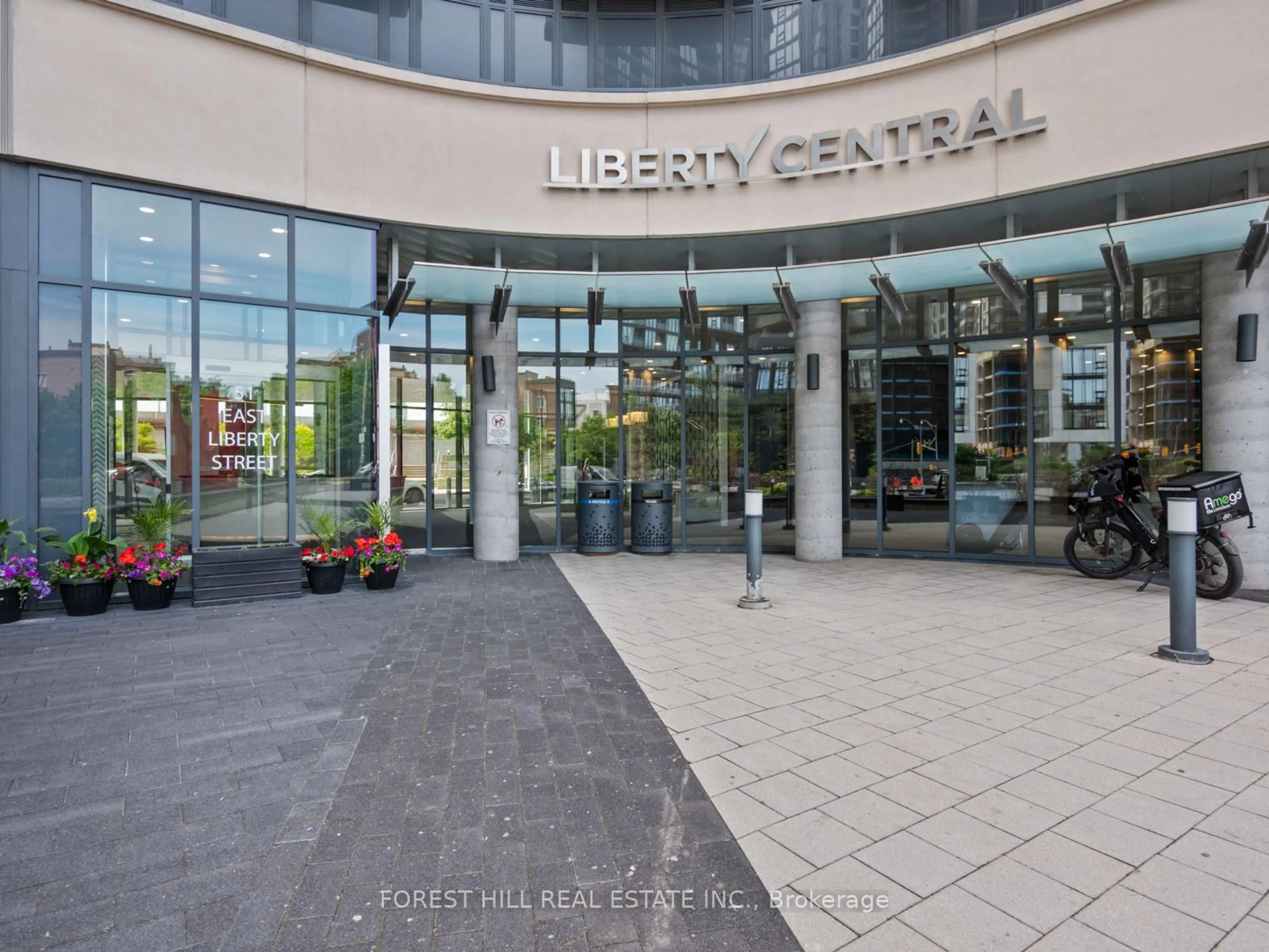 Lobby for 51 East Liberty St #617, Toronto Ontario M6K 3P8
