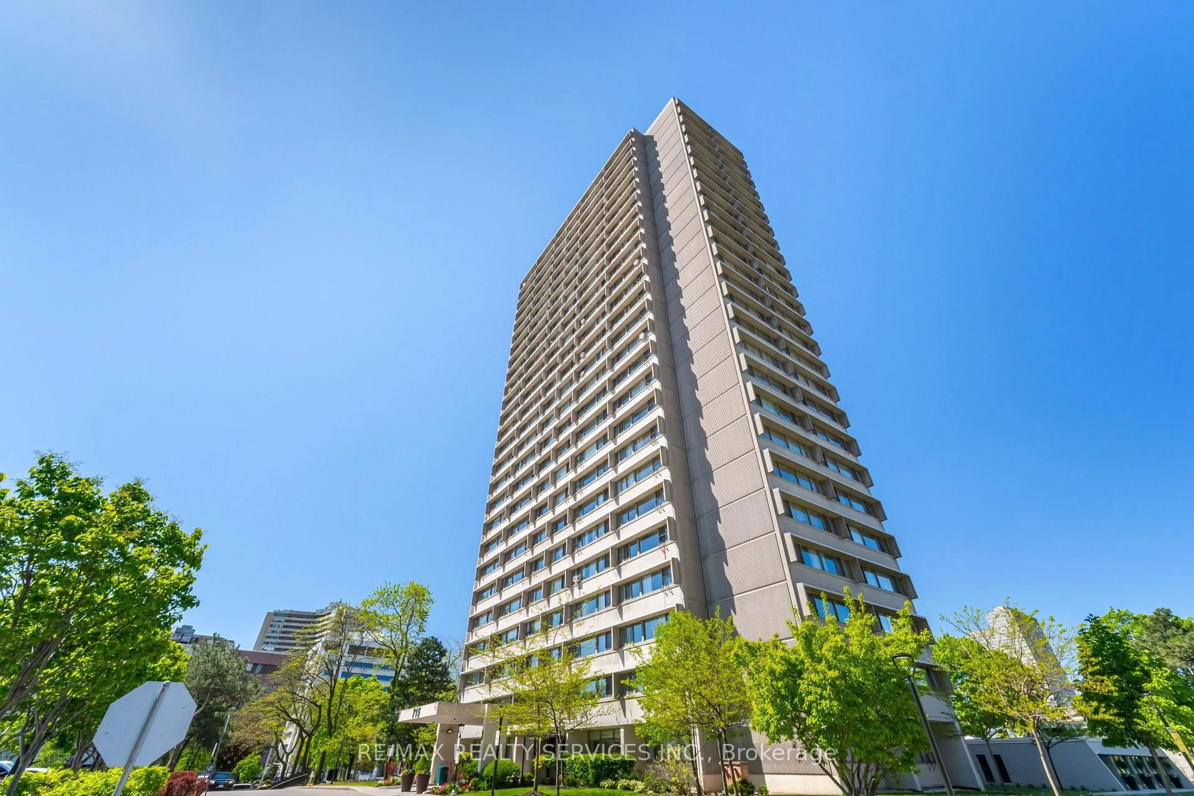Unknown for 715 Don Mills Rd #2304, Toronto Ontario M3C 1S5