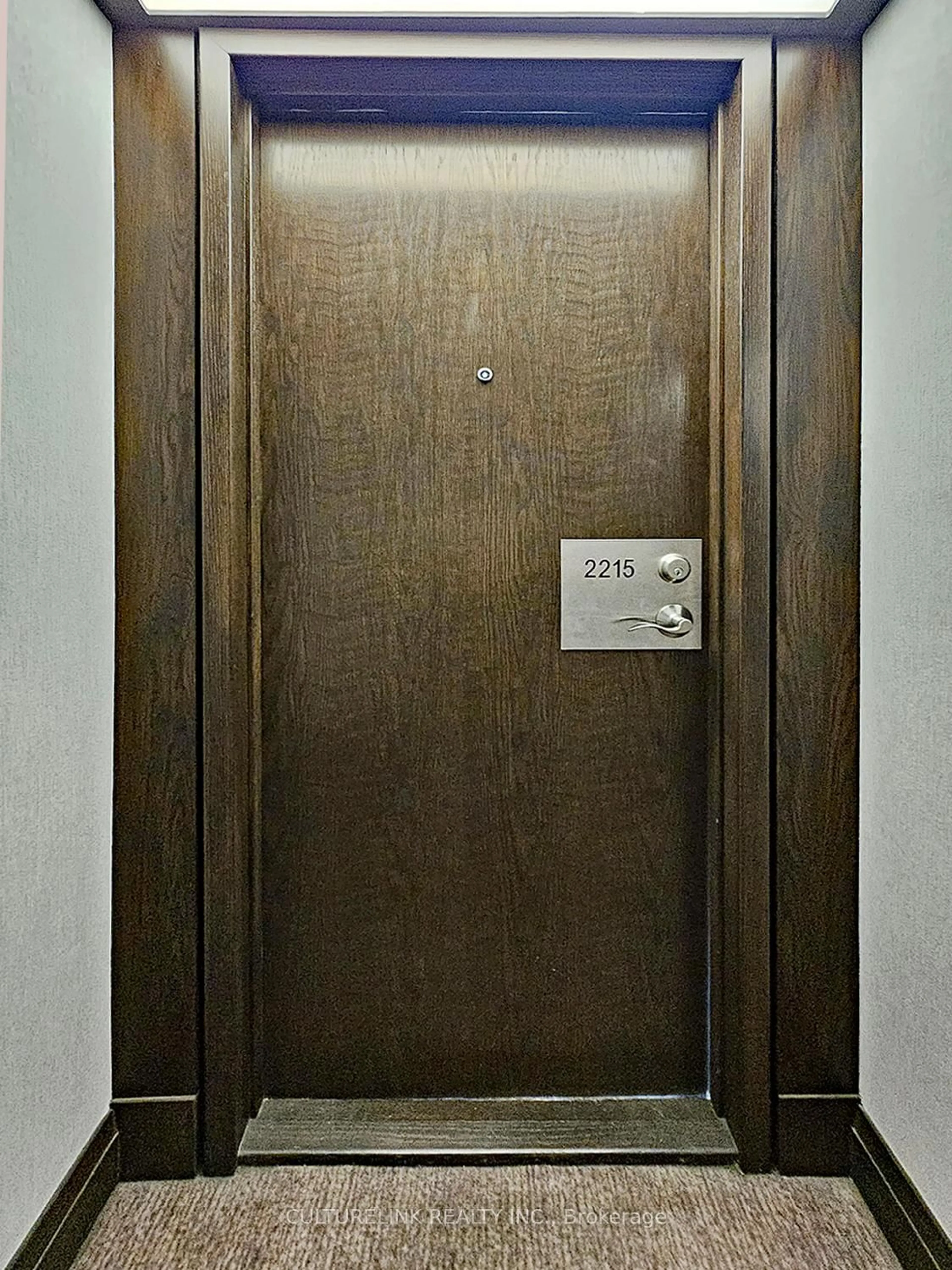 A pic of a room for 30 Greenfield Ave #2215, Toronto Ontario M2N 6N3