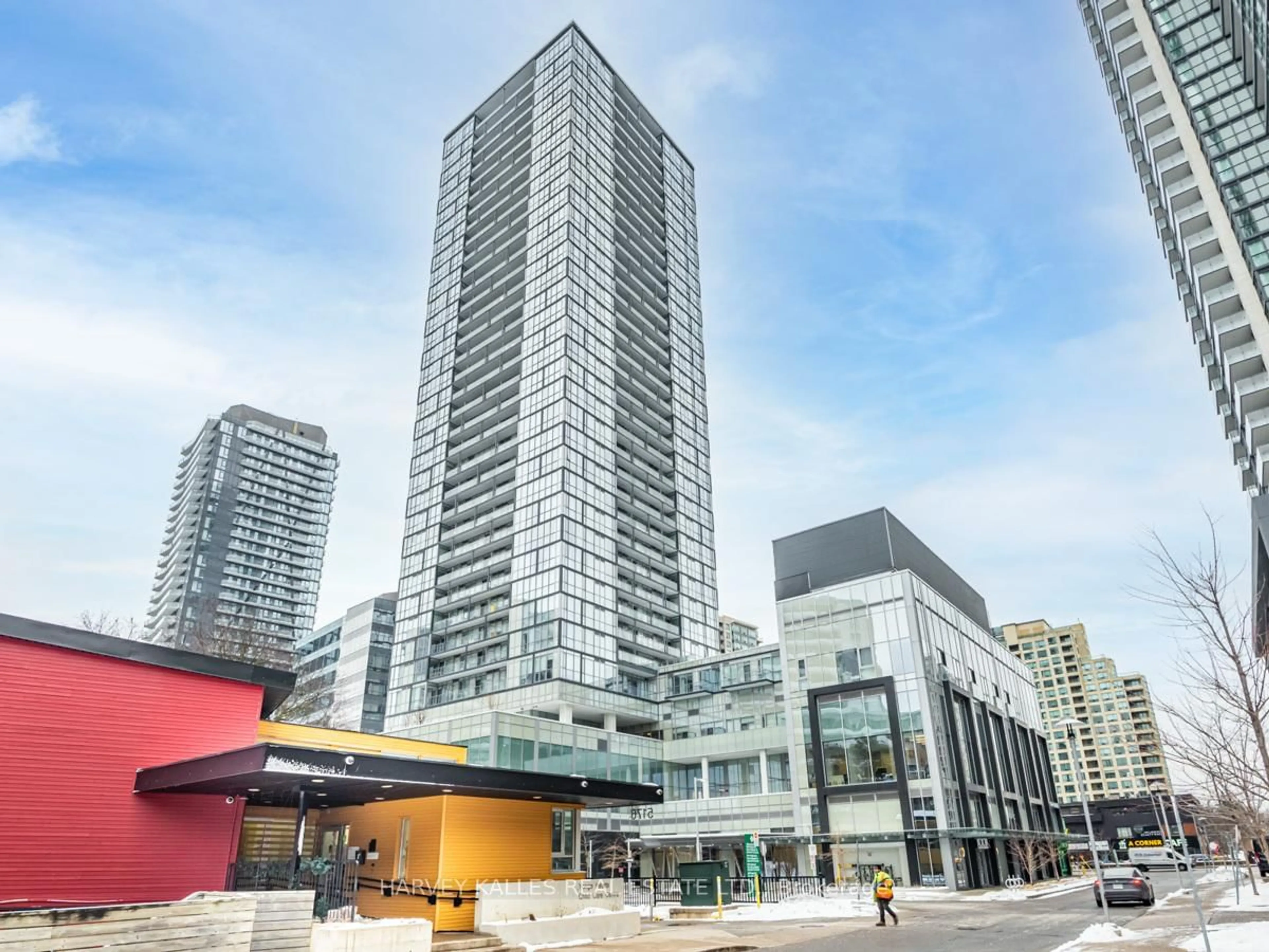 Indoor foyer for 5180 Yonge St #1107, Toronto Ontario M2N 0K5