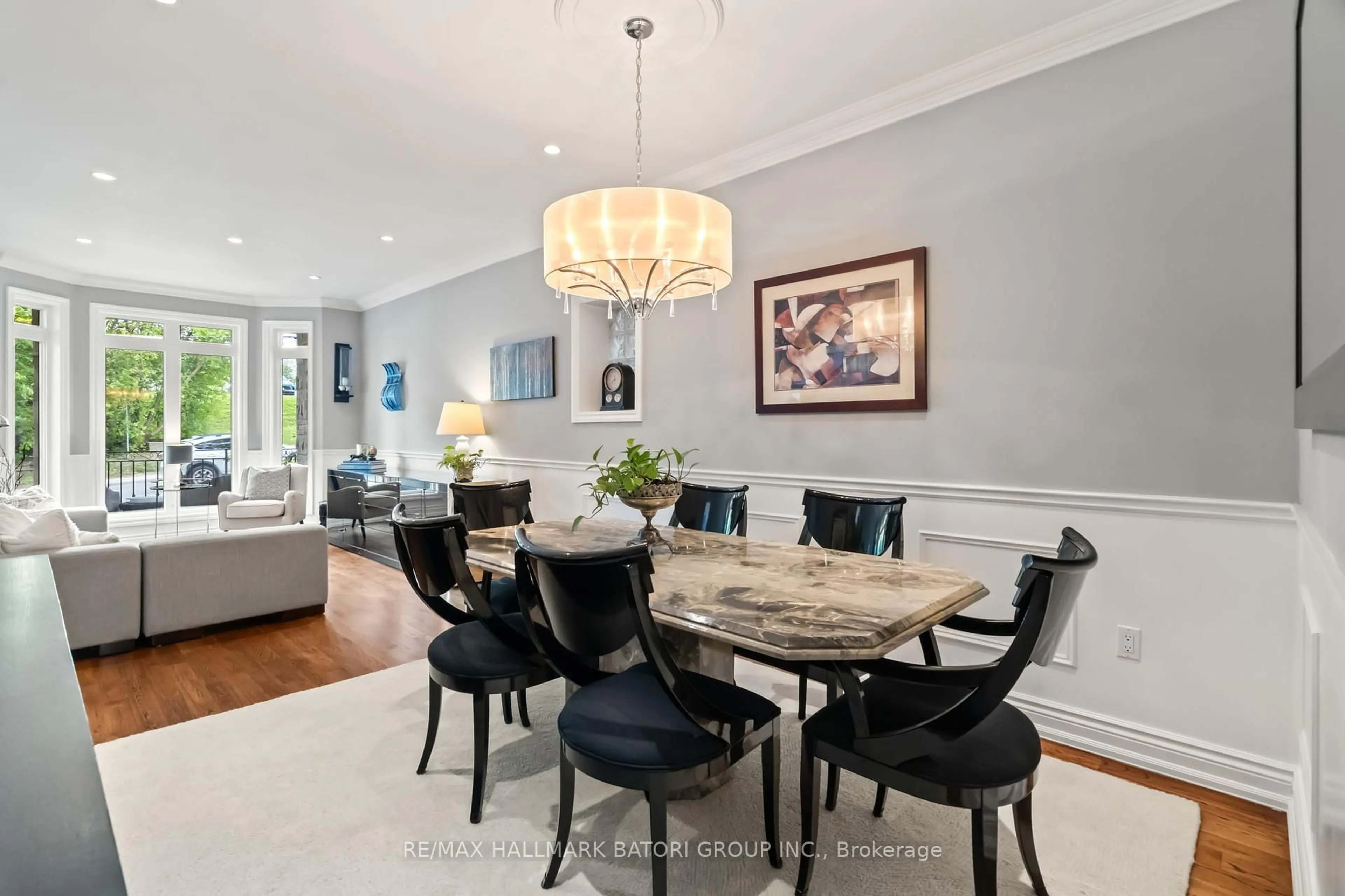 Dining room, unknown for 316 Roselawn Ave, Toronto Ontario M4R 1G1