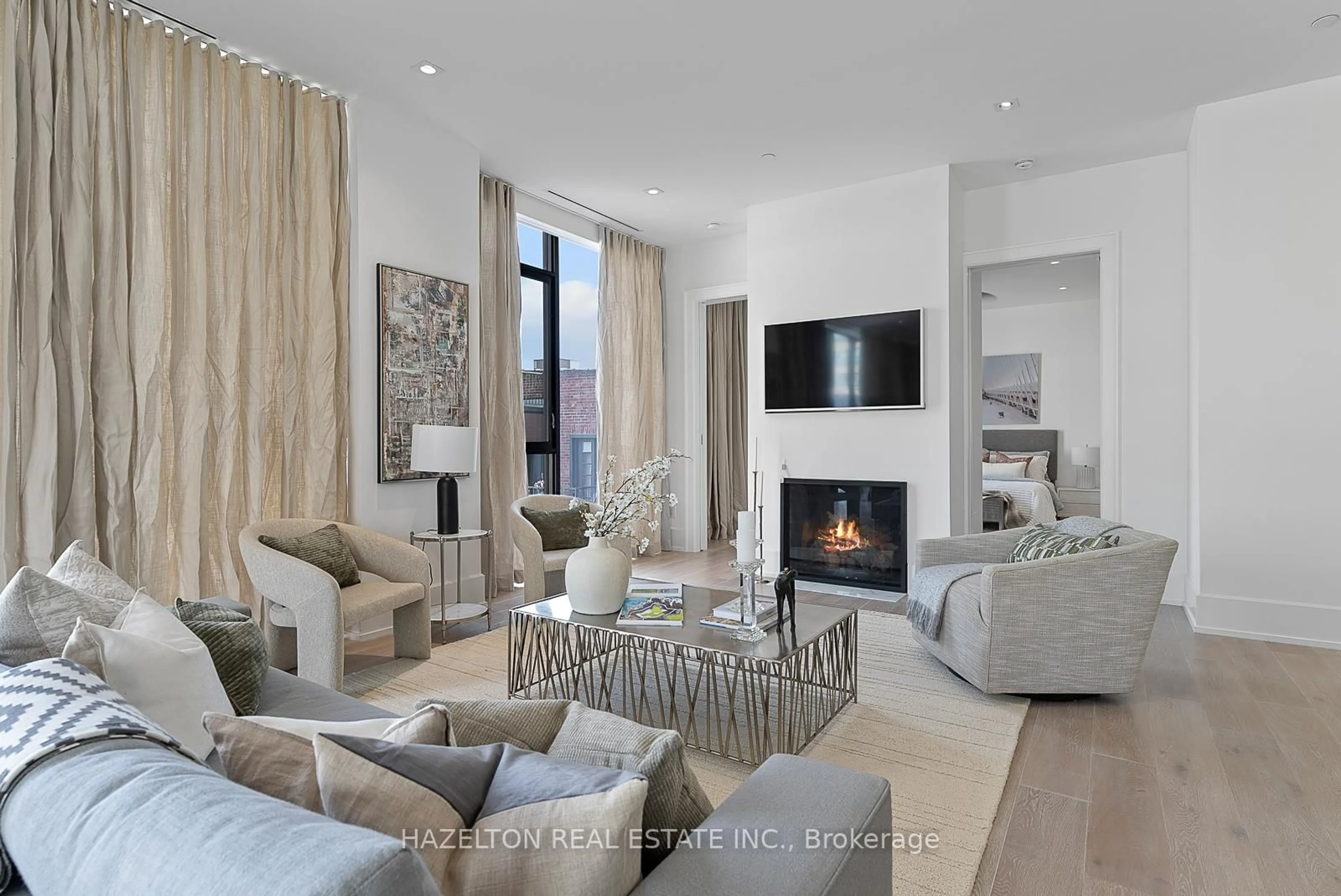 Living room with furniture, unknown for 36 Hazelton Ave #4D, Toronto Ontario M5R 2E2
