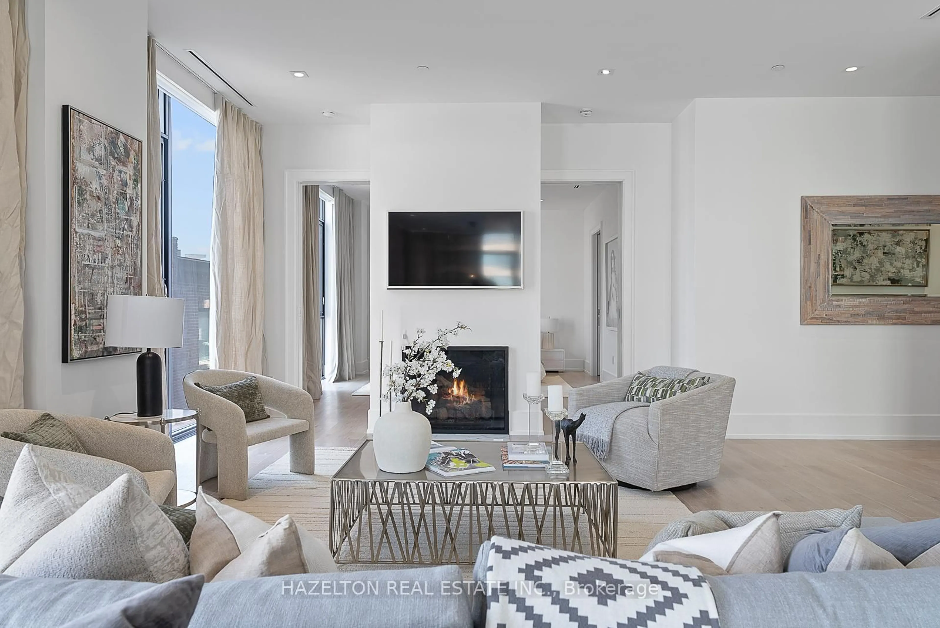 Living room with furniture, unknown for 36 Hazelton Ave #4D, Toronto Ontario M5R 2E2