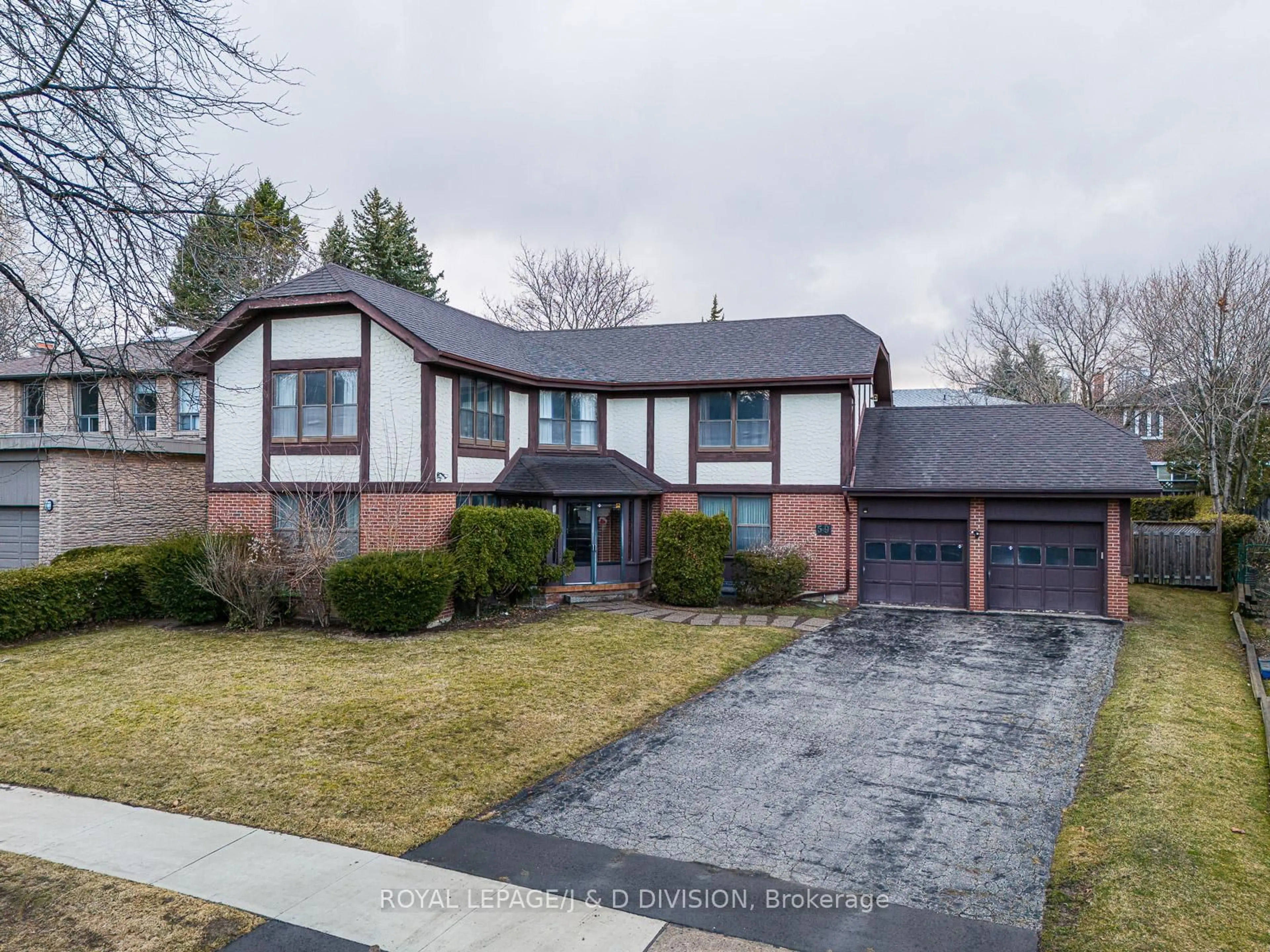 Home with brick exterior material, street for 59 Mellowood Dr, Toronto Ontario M2L 2E4