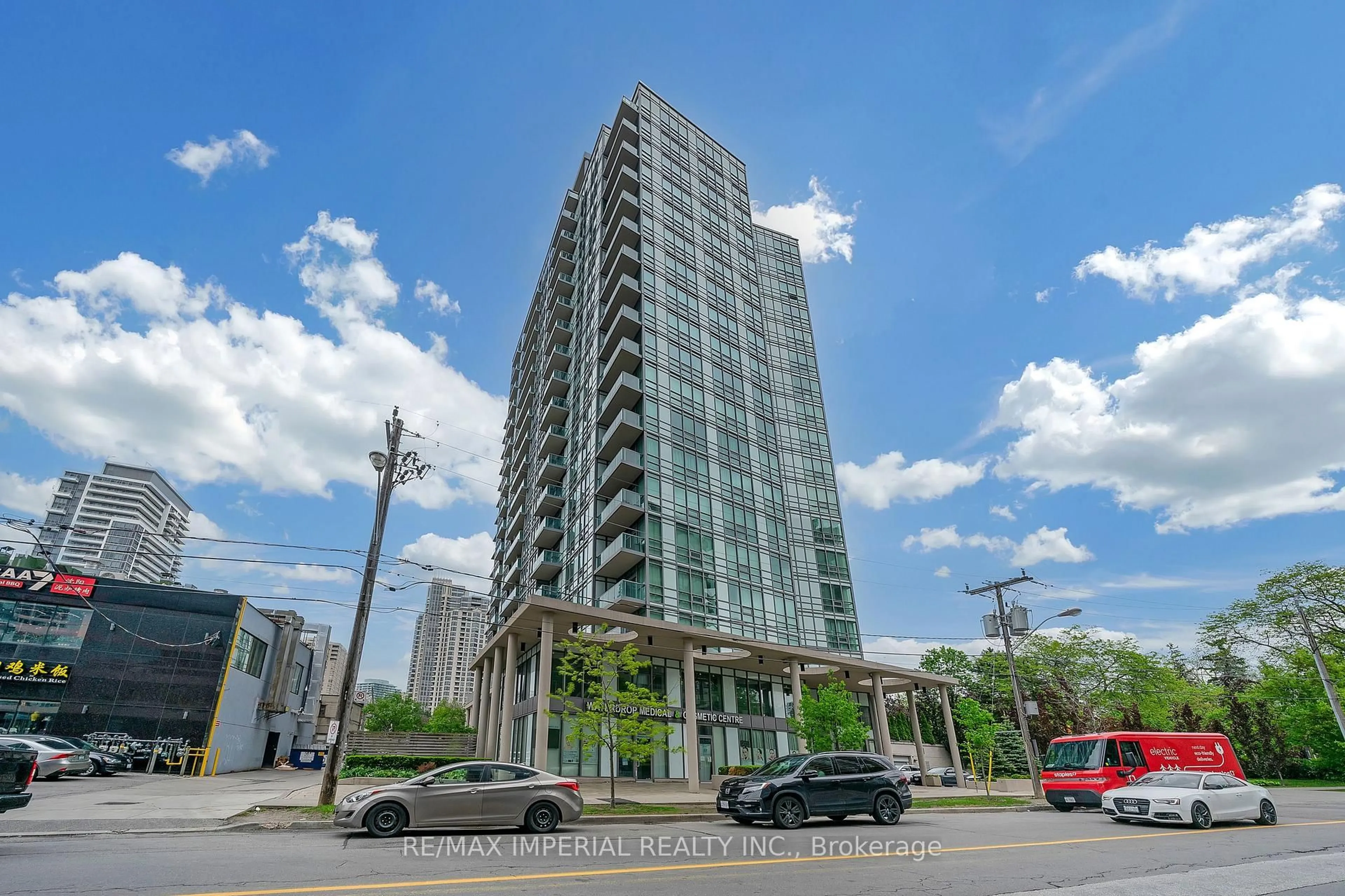 Indoor foyer for 26 NORTON Ave #707, Toronto Ontario M2N 0H6