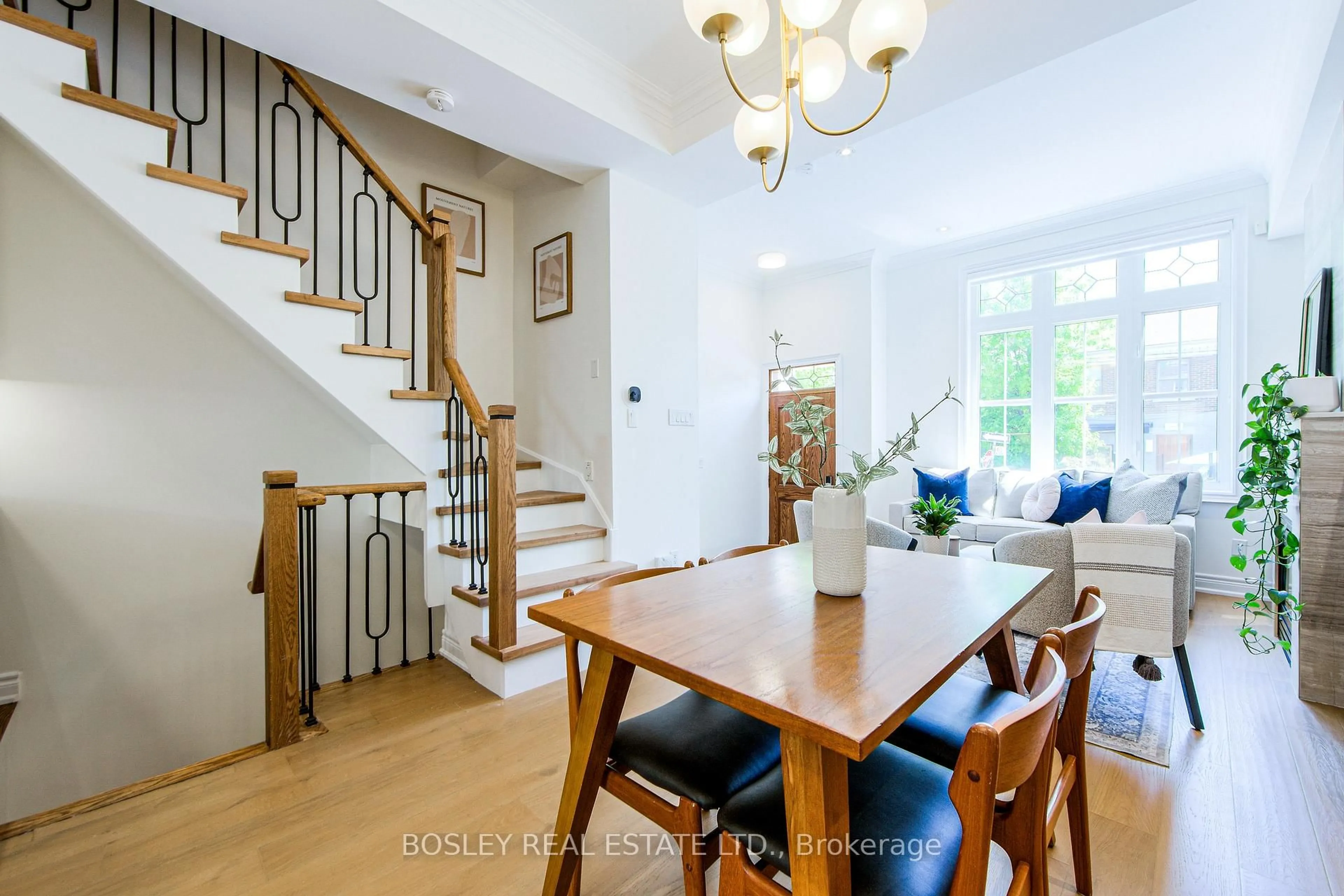 Dining room, unknown for 4 Baldwin St, Toronto Ontario M5T 1L2