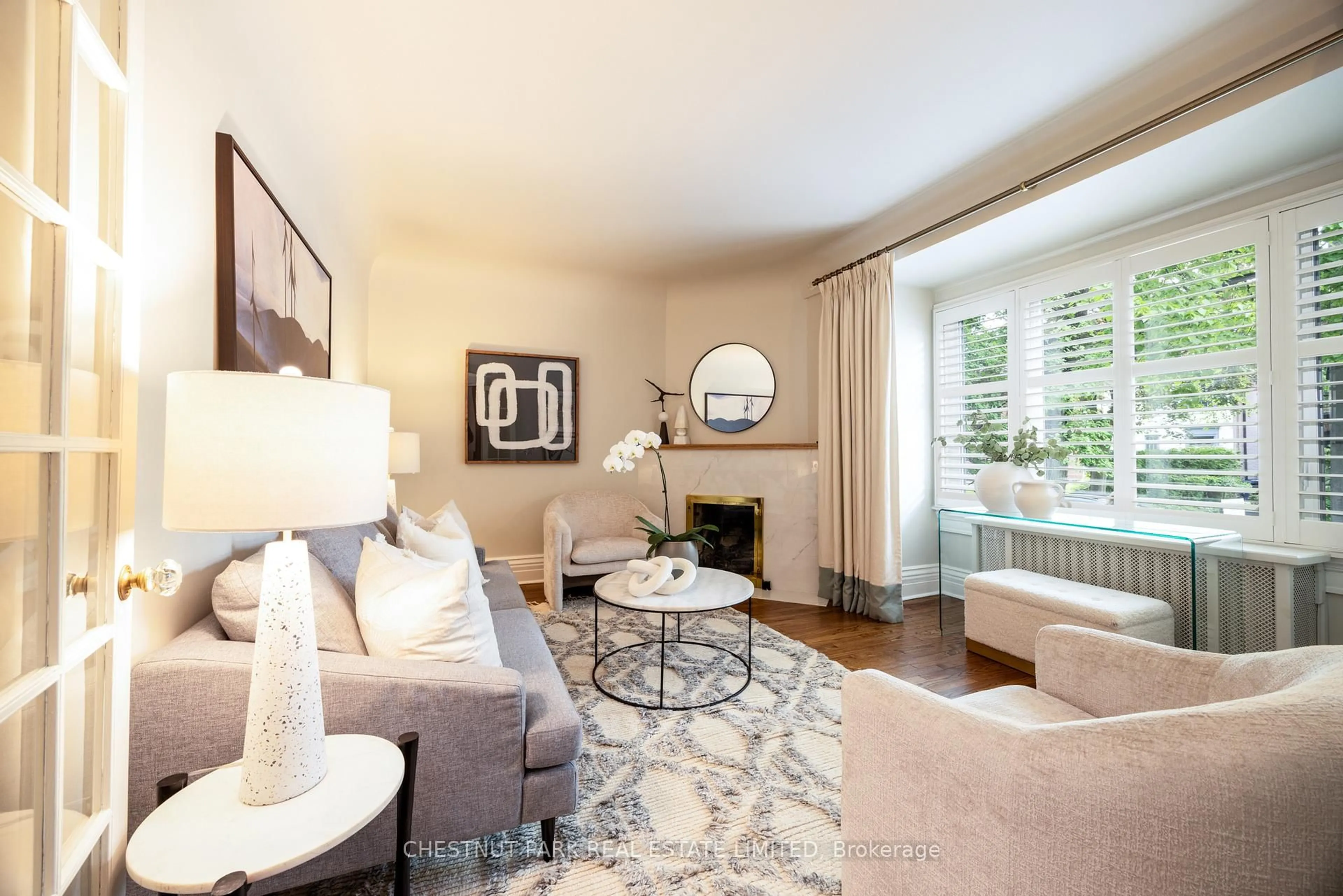 Living room with furniture, unknown for 20 Nanton Ave, Toronto Ontario M4W 2Y9