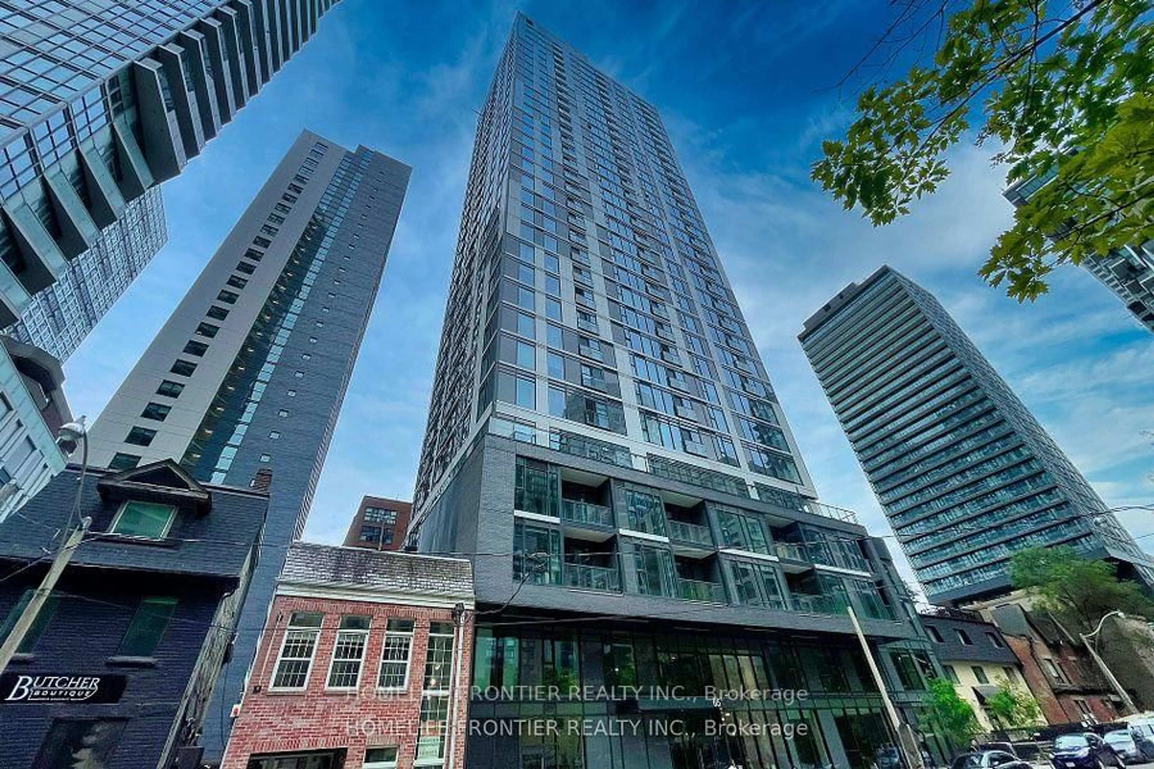 Unknown for 65 Mutual St #3004, Toronto Ontario M5B 2A9