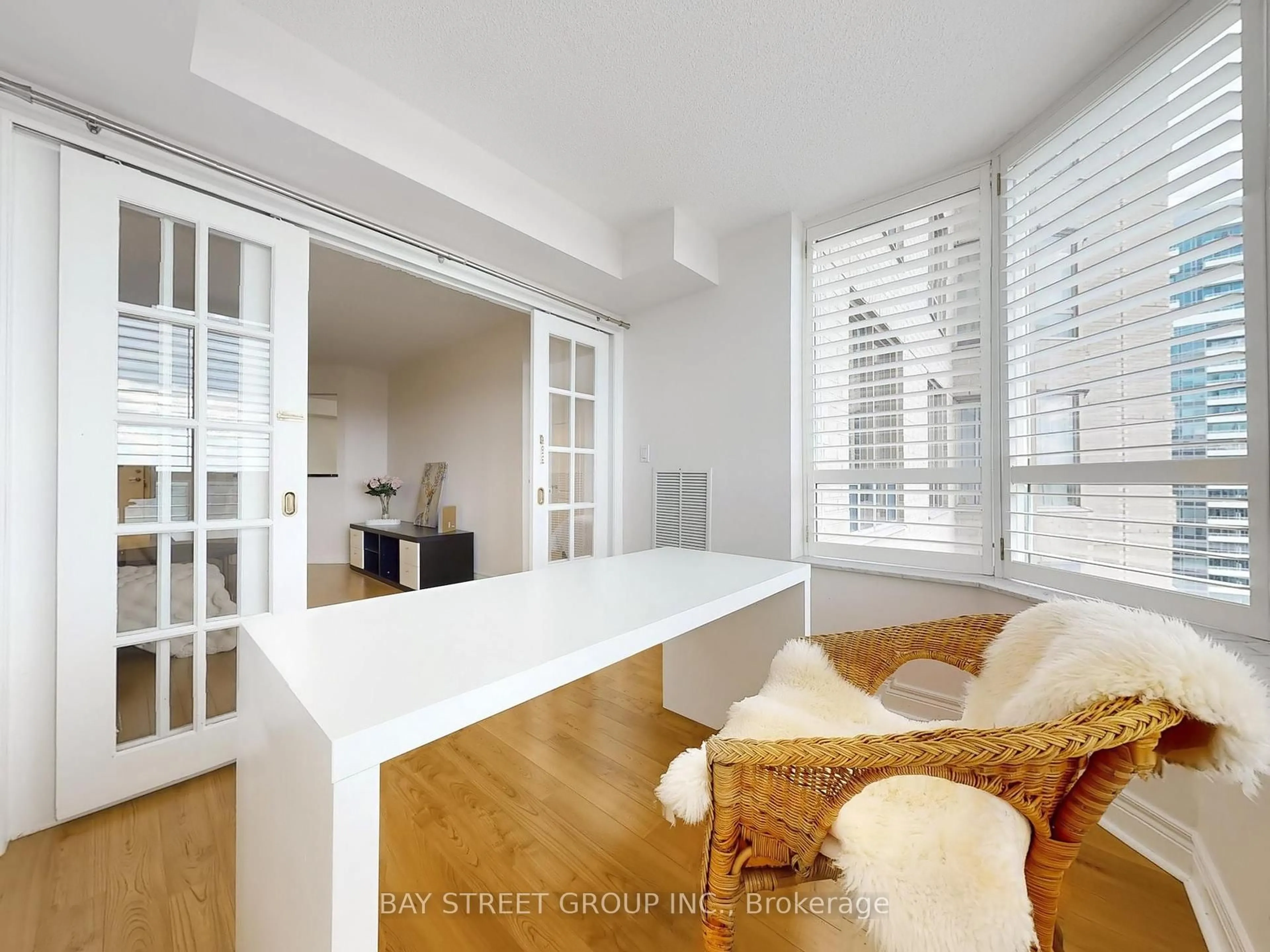 Unknown for 5418 Yonge St #1907, Toronto Ontario M2N 6X4