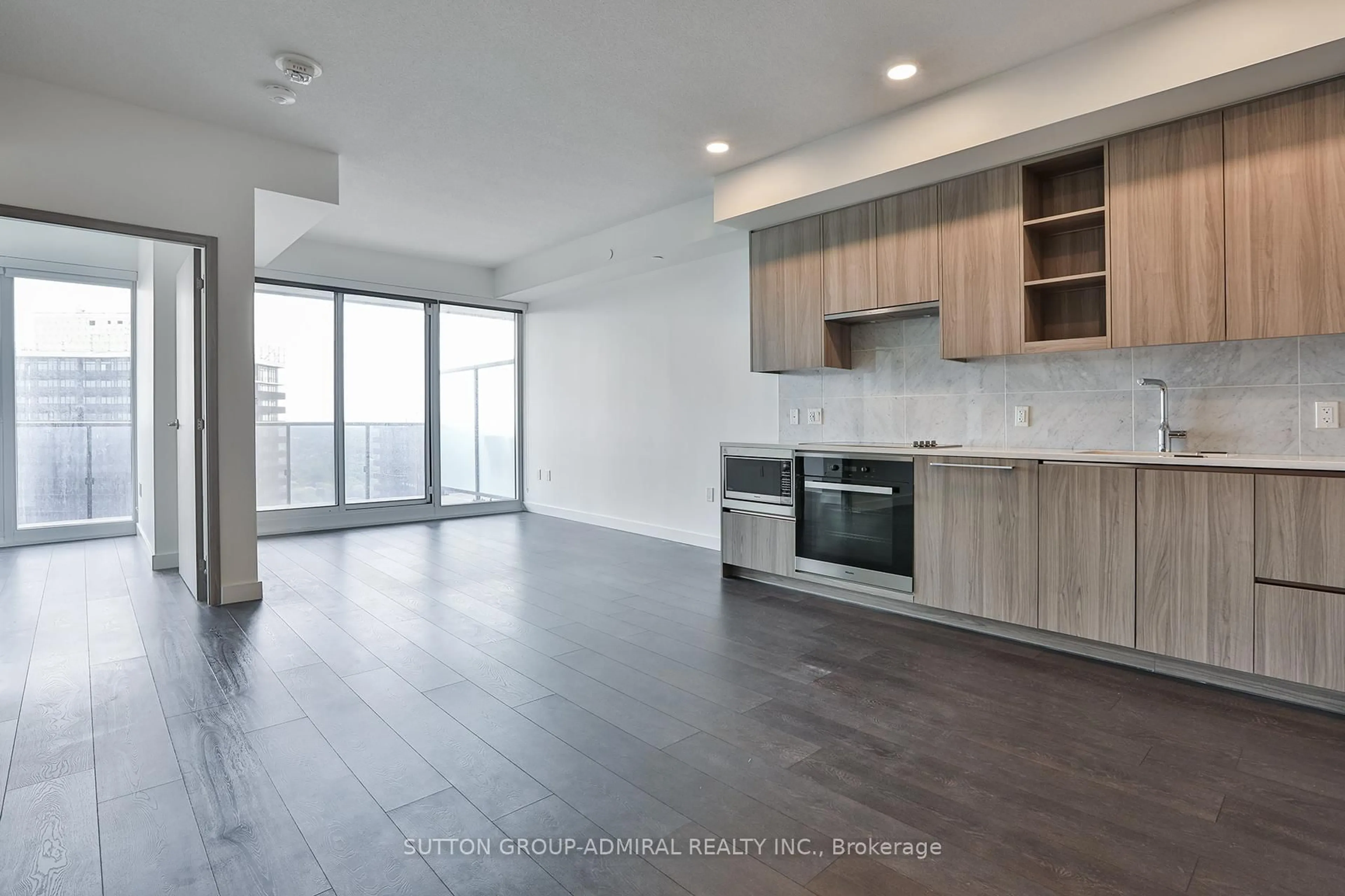Open concept kitchen, unknown for 85 McMahon Dr #3507, Toronto Ontario M2K 0H1