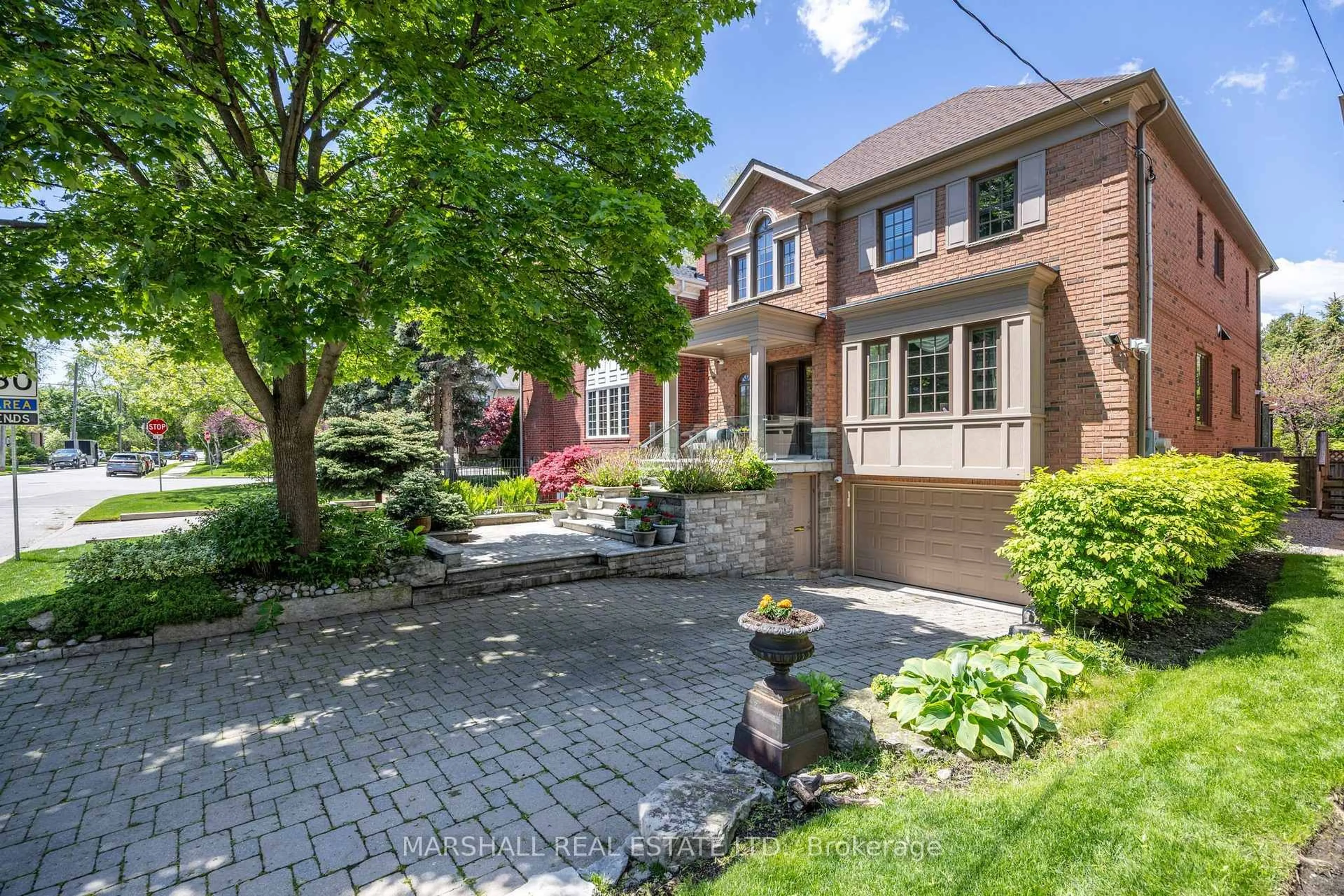 Home with brick exterior material, street for 514 Brookdale Ave, Toronto Ontario M5M 1R7