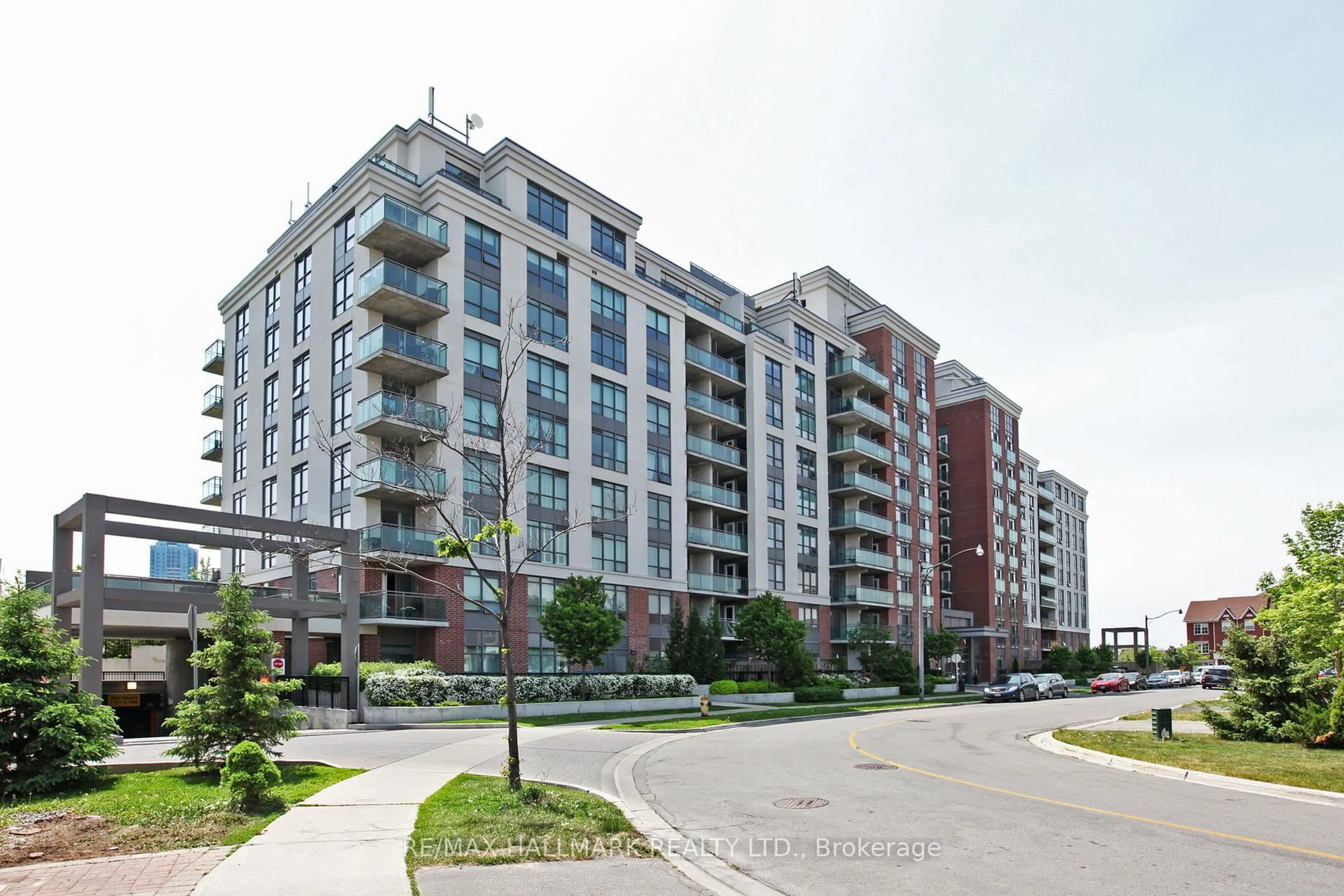 Unknown for 120 Dallimore Circ #407, Toronto Ontario M3C 4J1