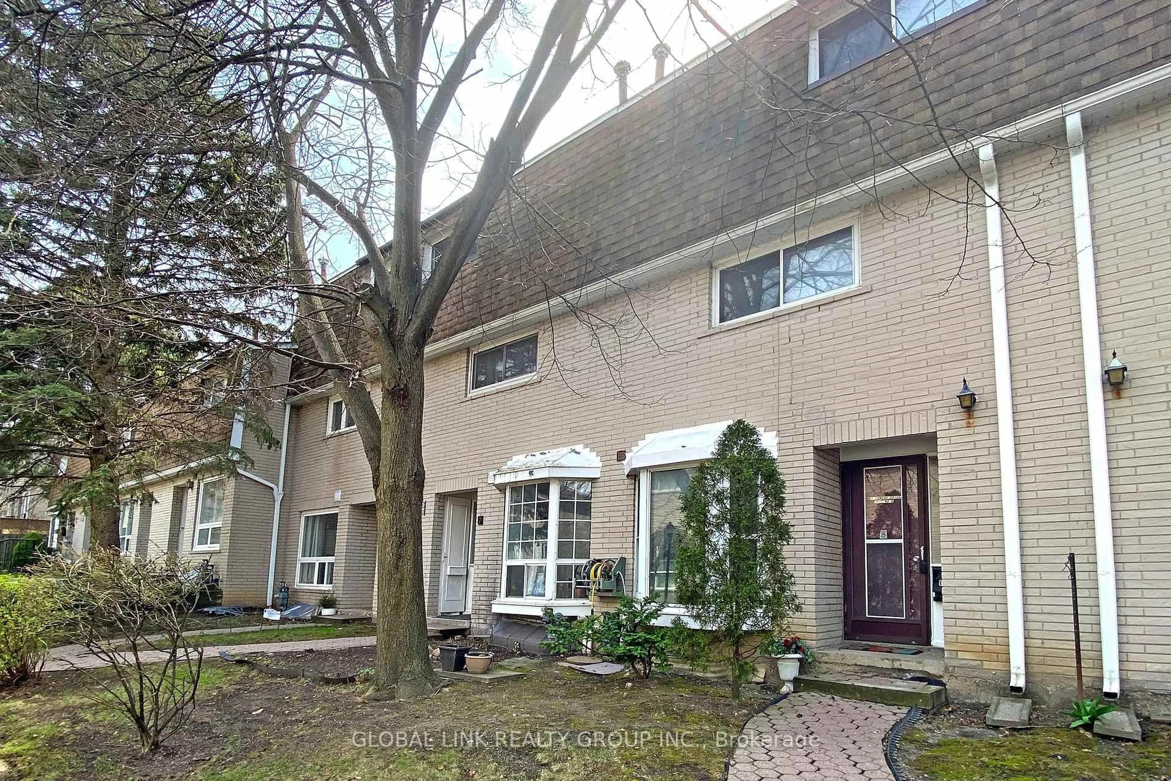 Unknown for 85 Rameau Dr #6, Toronto Ontario M2H 1T6