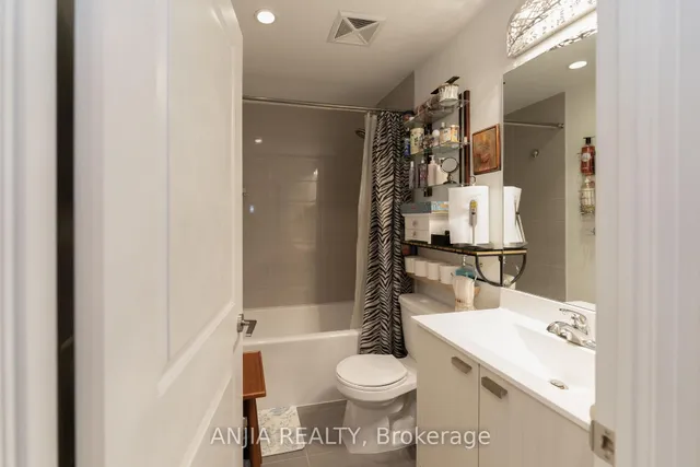 Additional image 8 of 50 Ann O'Reilly Rd Unit 1406
