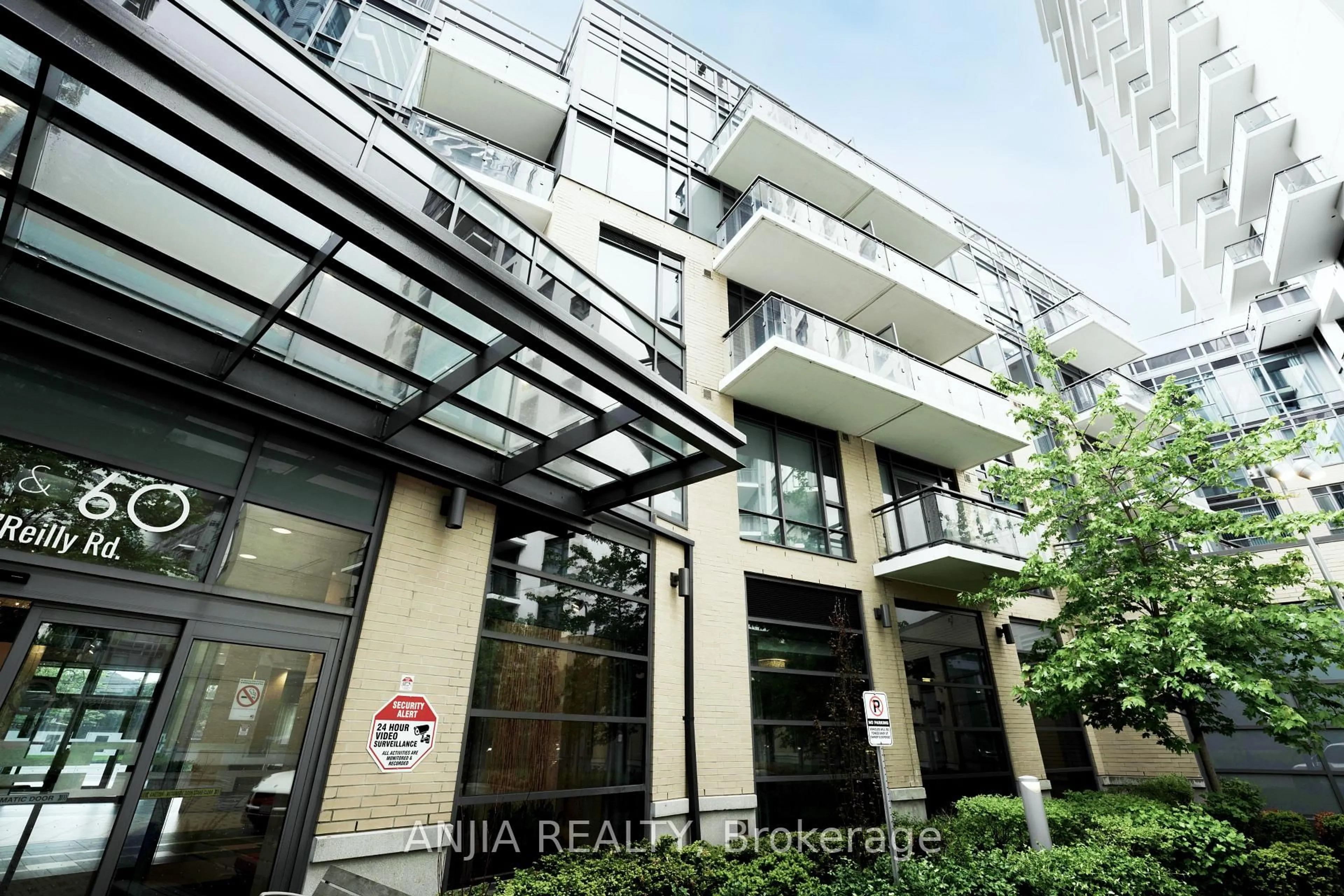 Indoor foyer for 50 Ann Oreilly Rd #1406, Toronto Ontario M2J 0C9