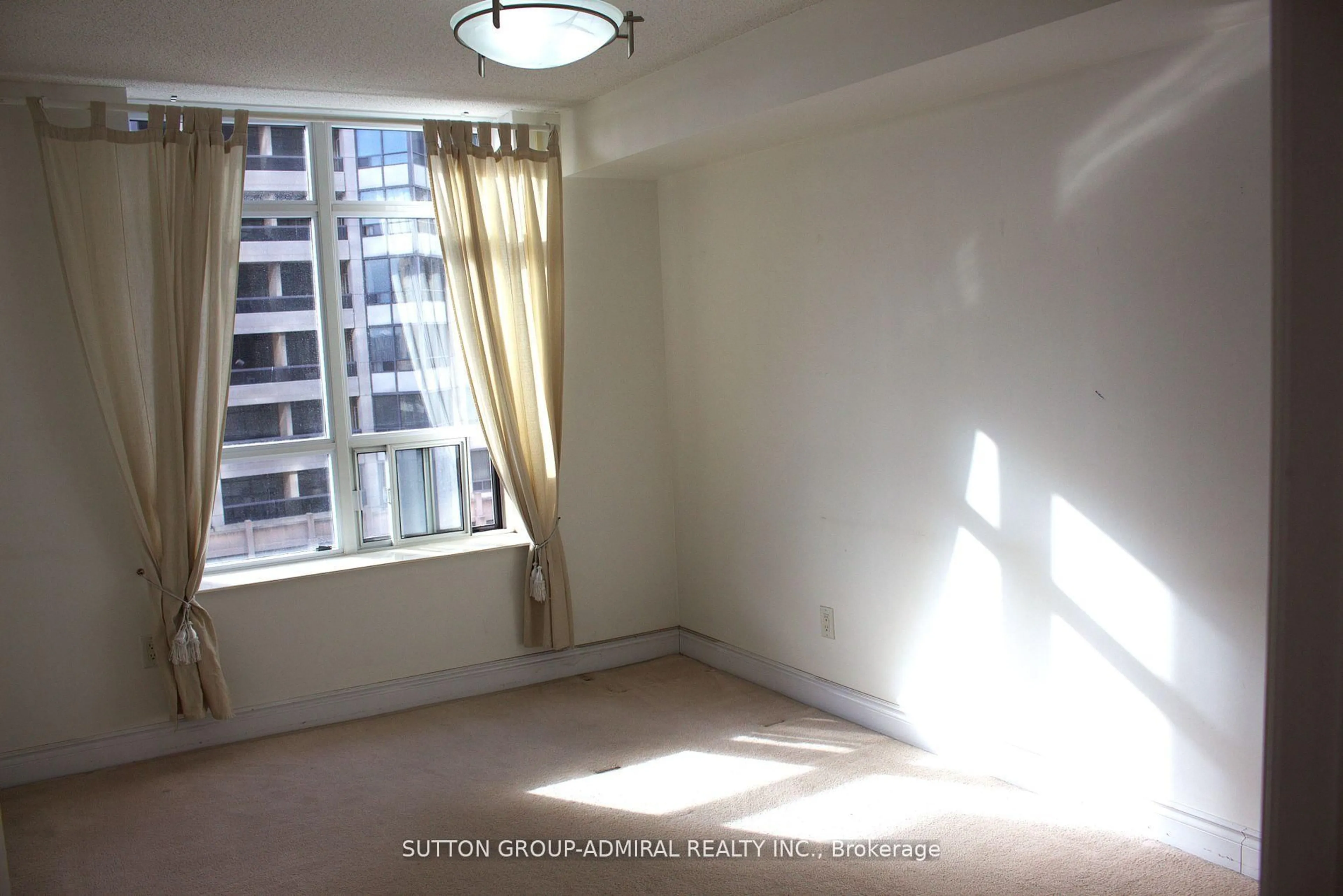 A pic of a room for 880 Grandview Way #708, Toronto Ontario M2N 7B2