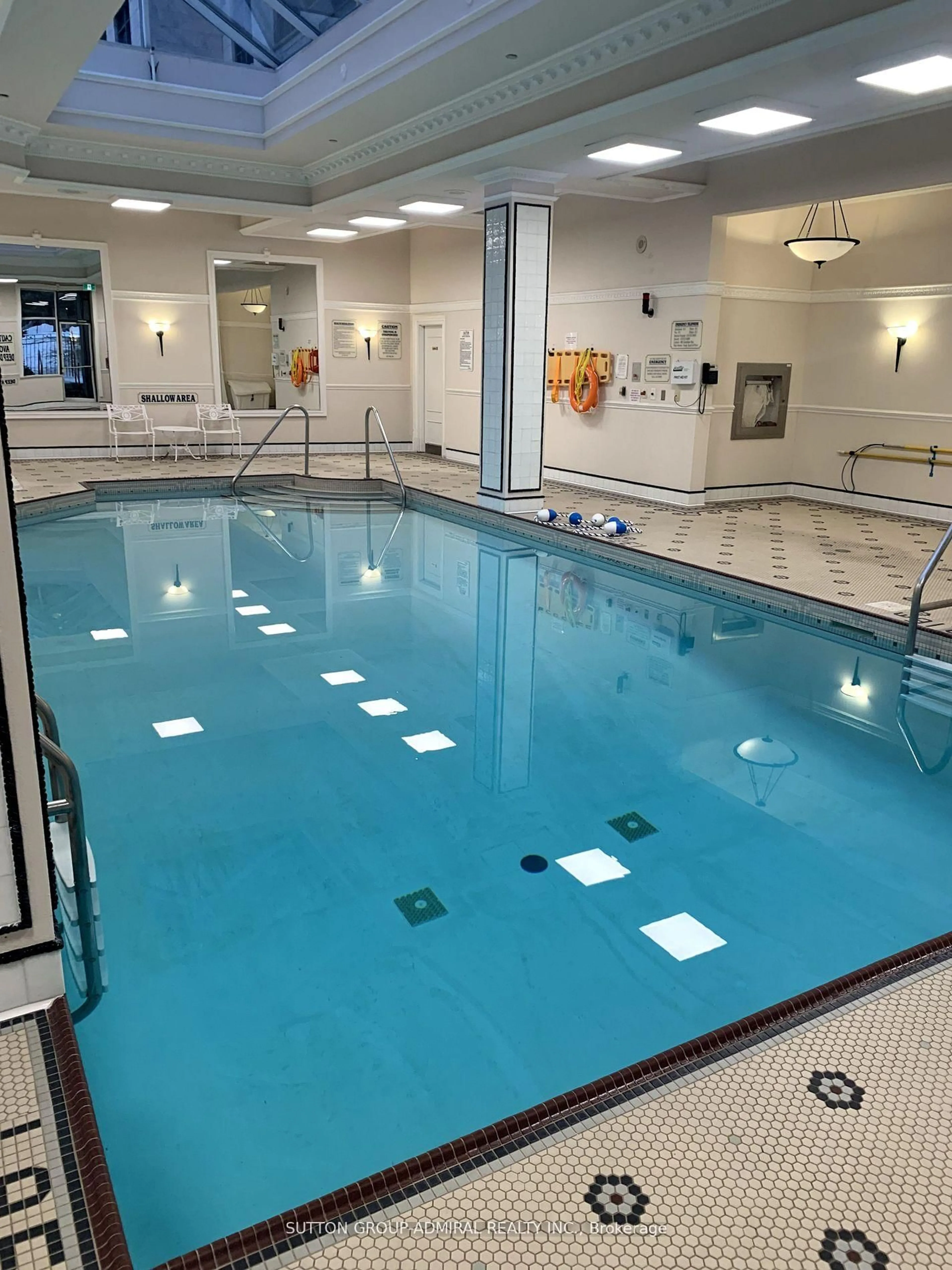 Pool for 880 Grandview Way #708, Toronto Ontario M2N 7B2