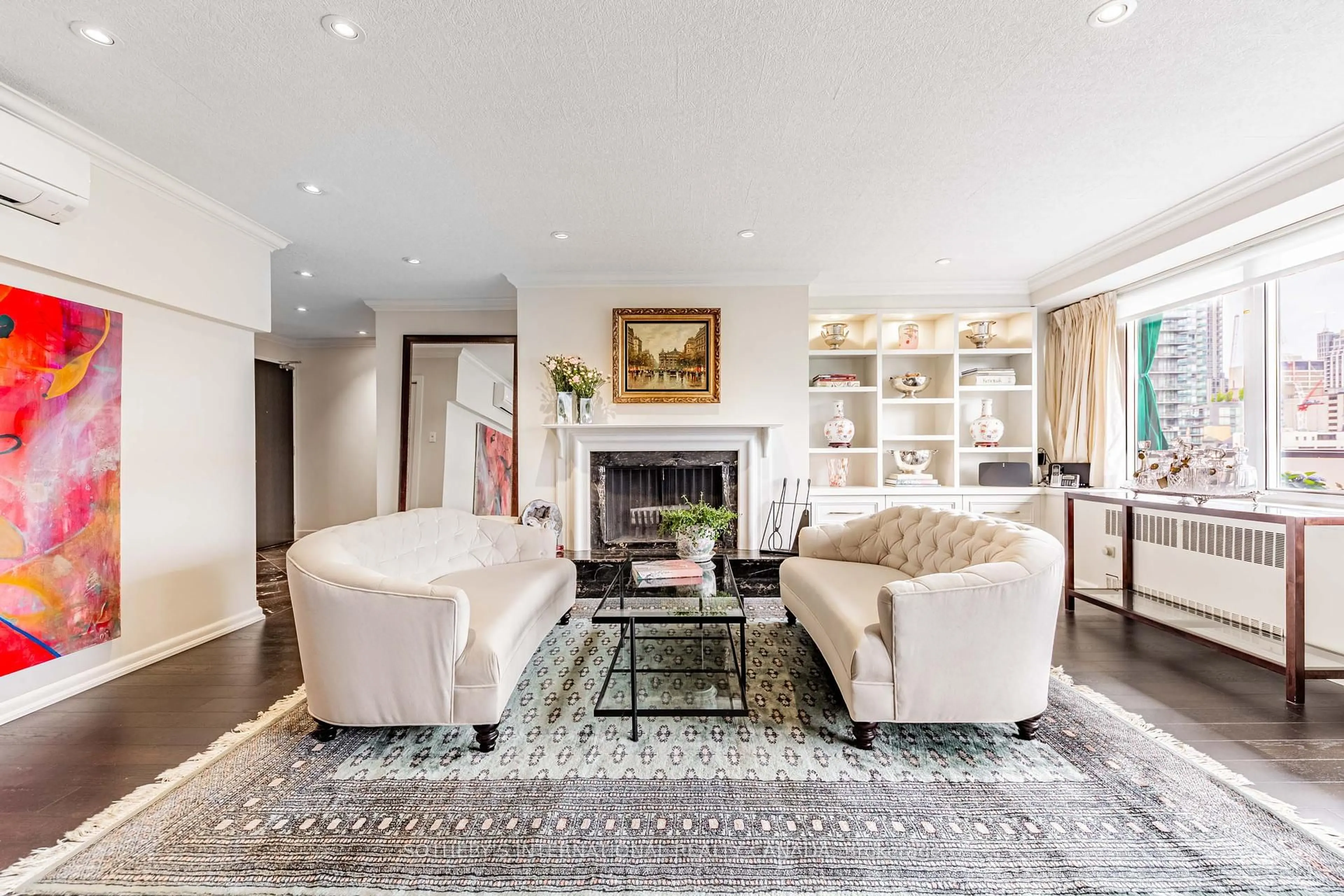 Living room with furniture, unknown for 120 Rosedale Valley Rd #803, Toronto Ontario M4W 1P8