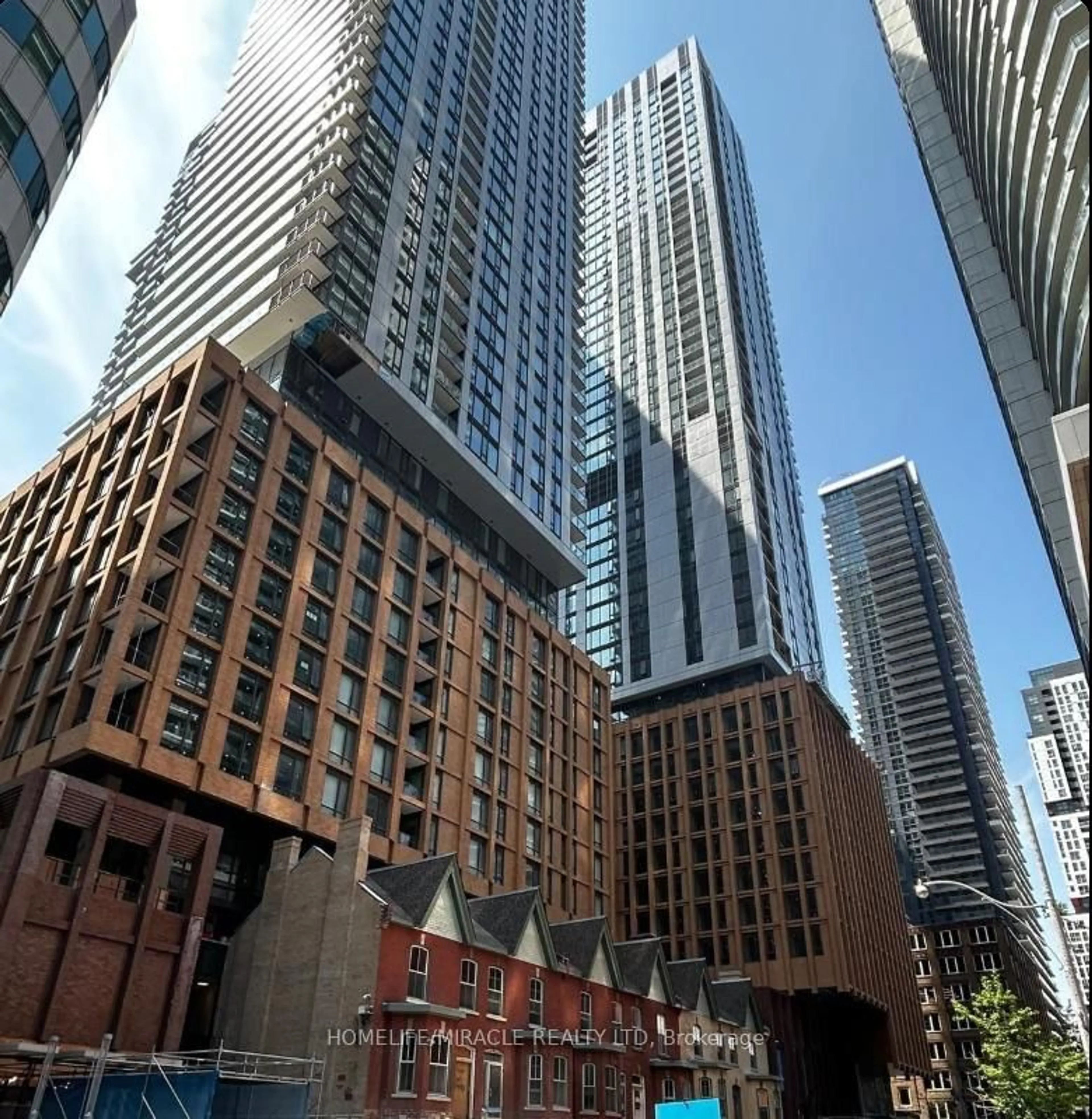 Unknown for 28 Widmer St #3521, Toronto Ontario M5V 0W6