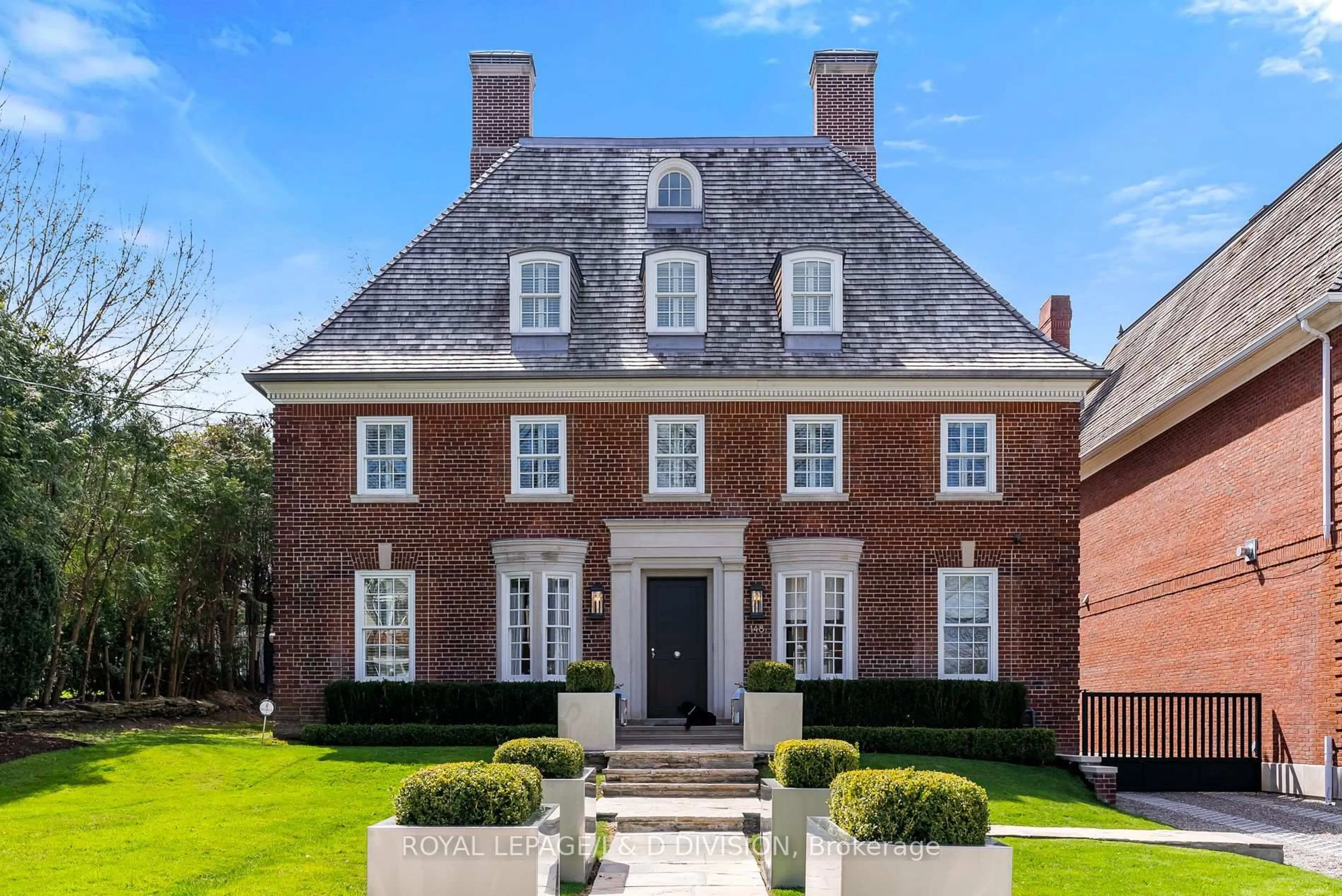Home with brick exterior material, street for 148 Forest Hill Rd, Toronto Ontario M5P 2M9