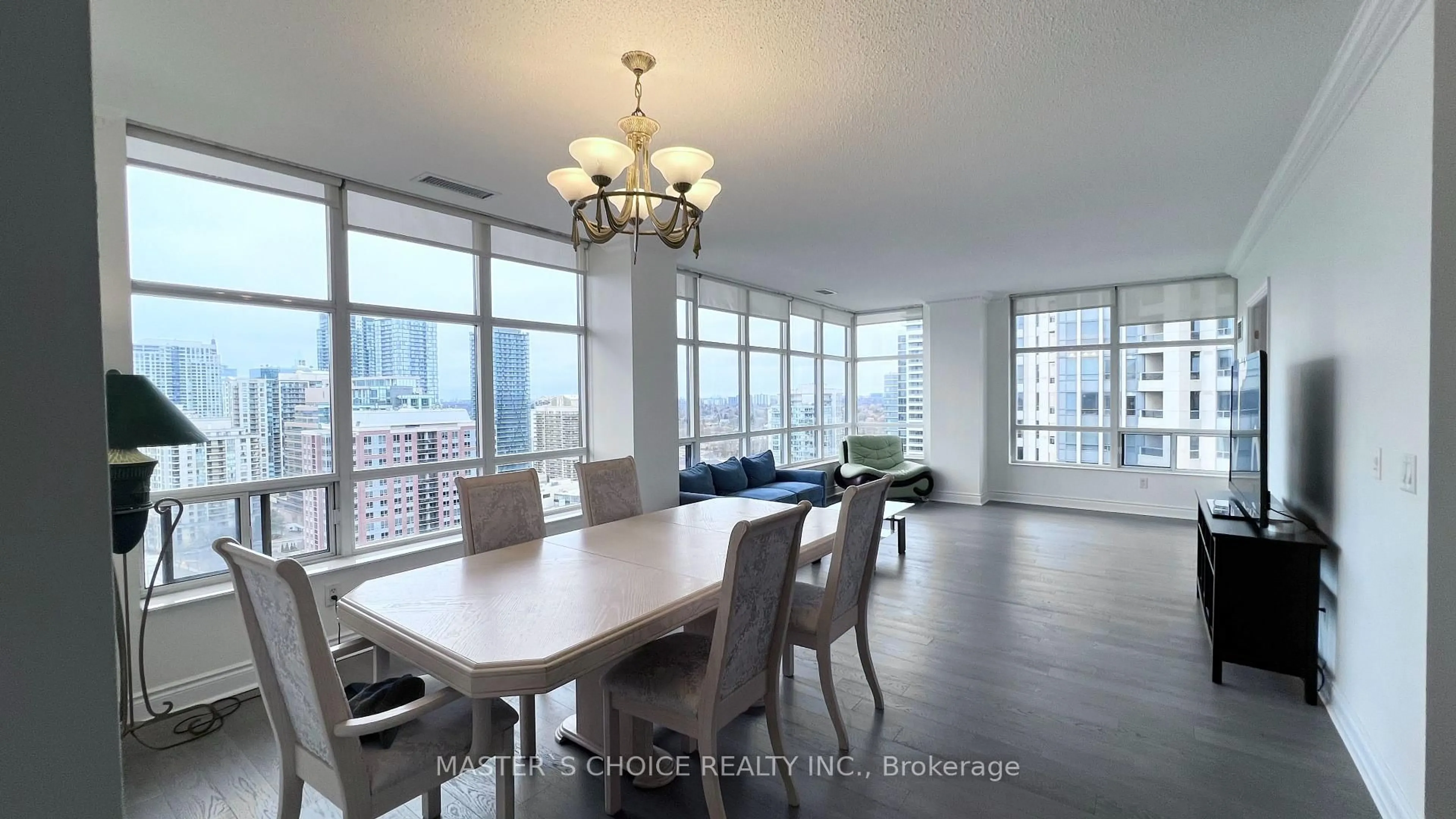 Dining room, wood/laminate floor for 880 Grandview Way #PH07, Toronto Ontario M2N 7B2