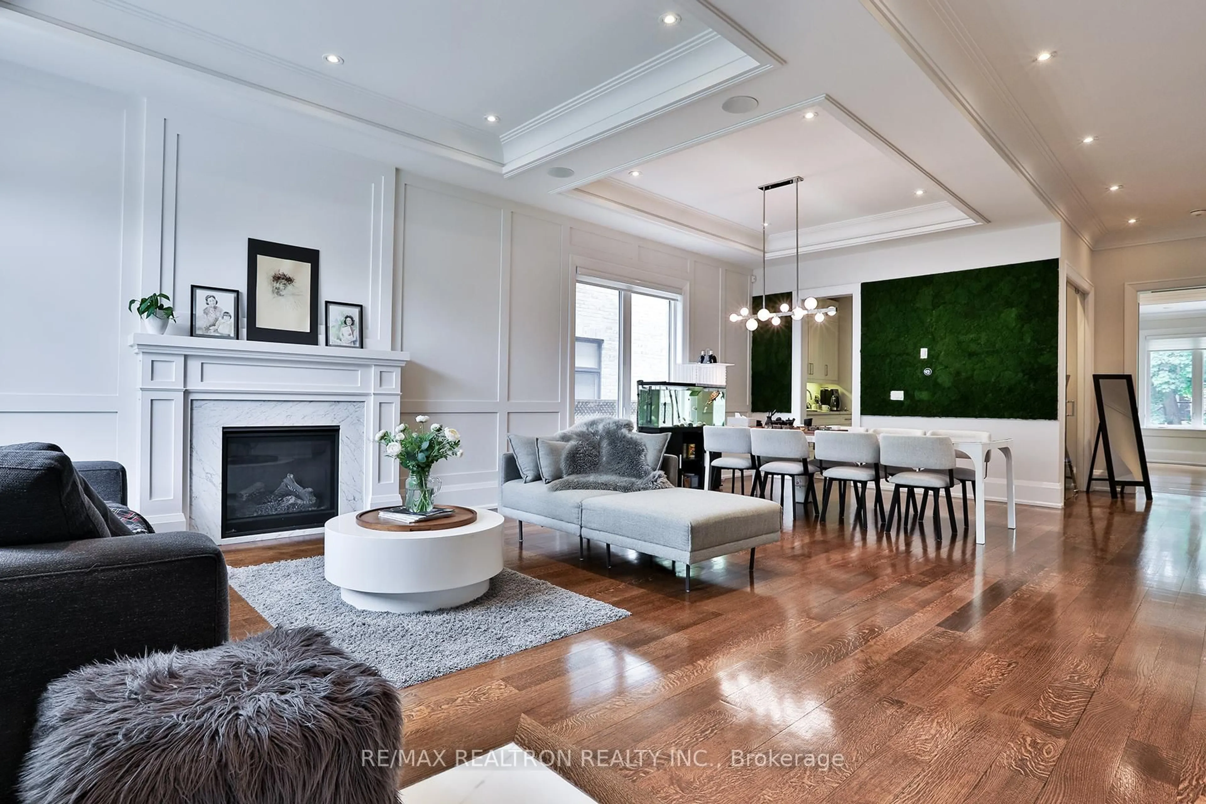 Living room with furniture, unknown for 86 Princess Ave, Toronto Ontario M2N 3R6