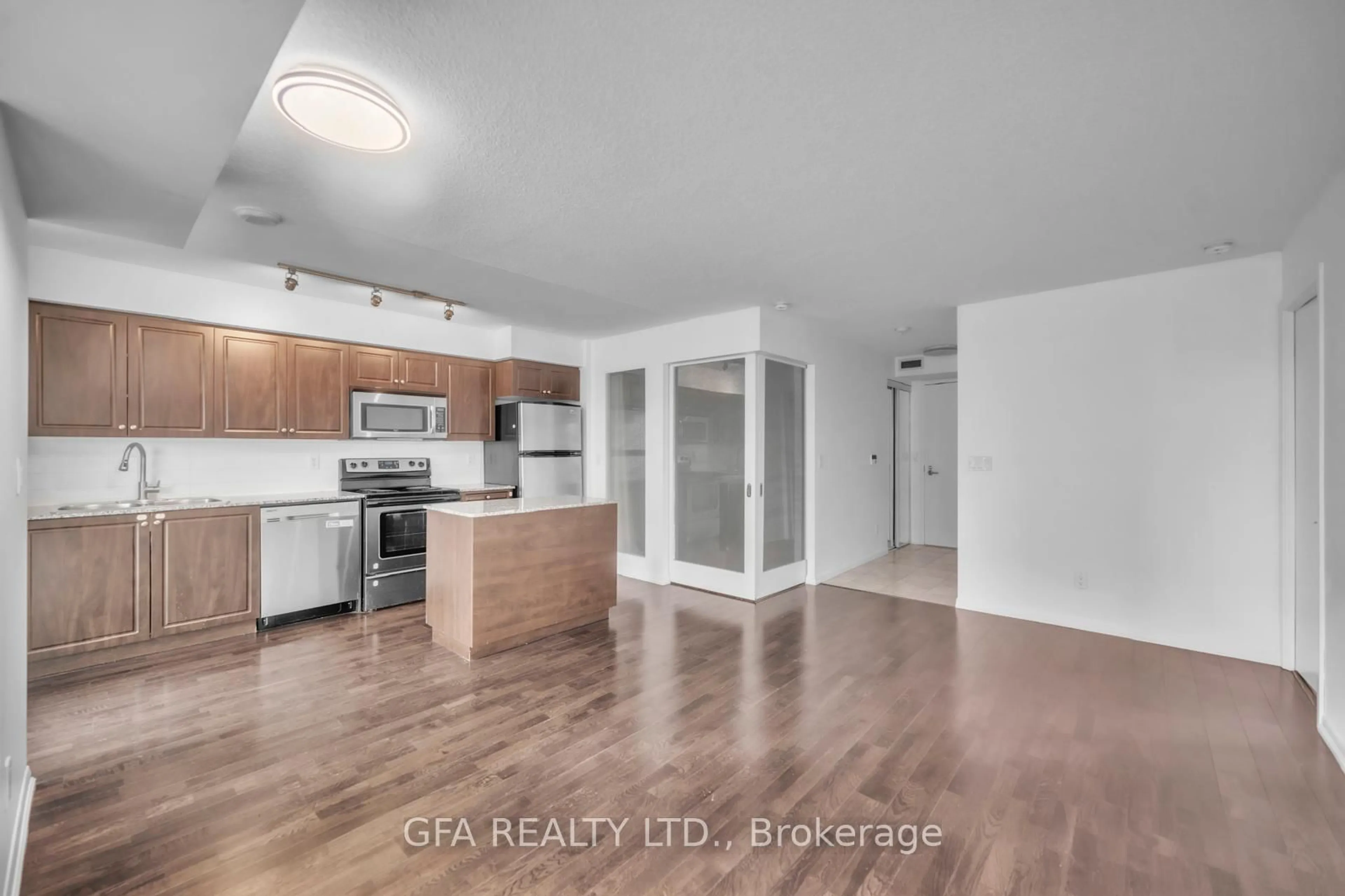 Unknown for 209 Fort York Blvd #1068, Toronto Ontario M5V 1B1