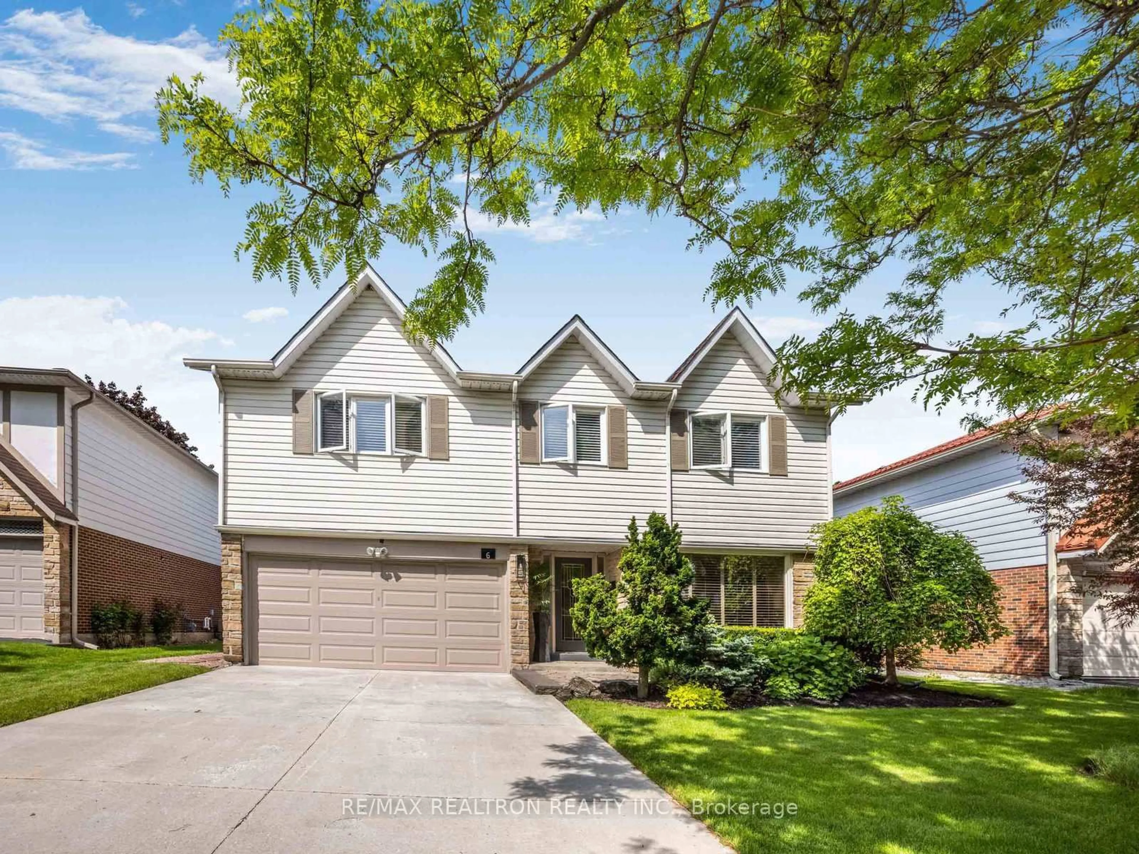 Home with brick exterior material, street for 6 Tumbleweed Rd, Toronto Ontario M2J 2N3