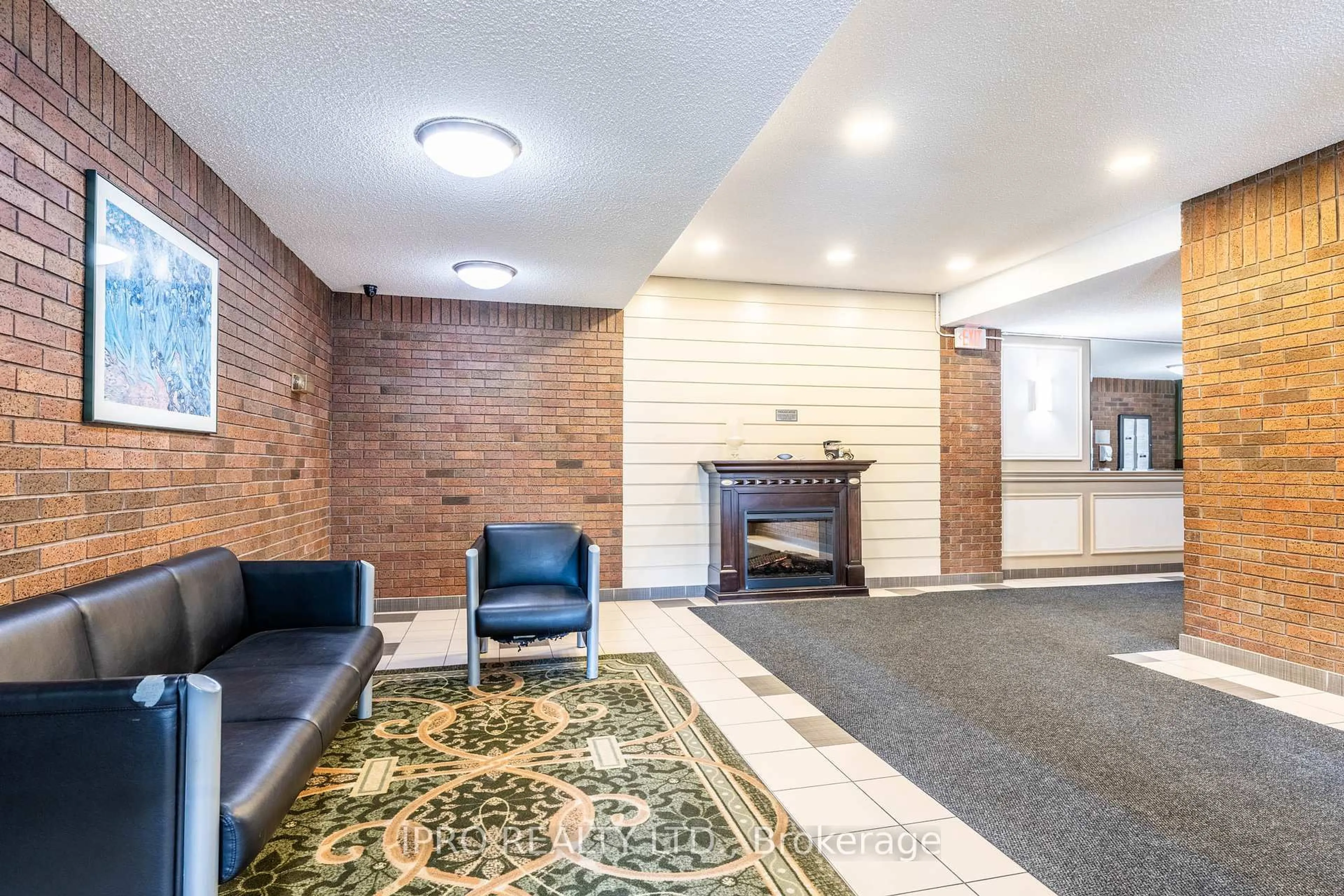 Lobby for 30 Sunrise Ave #301, Toronto Ontario M4A 2R3