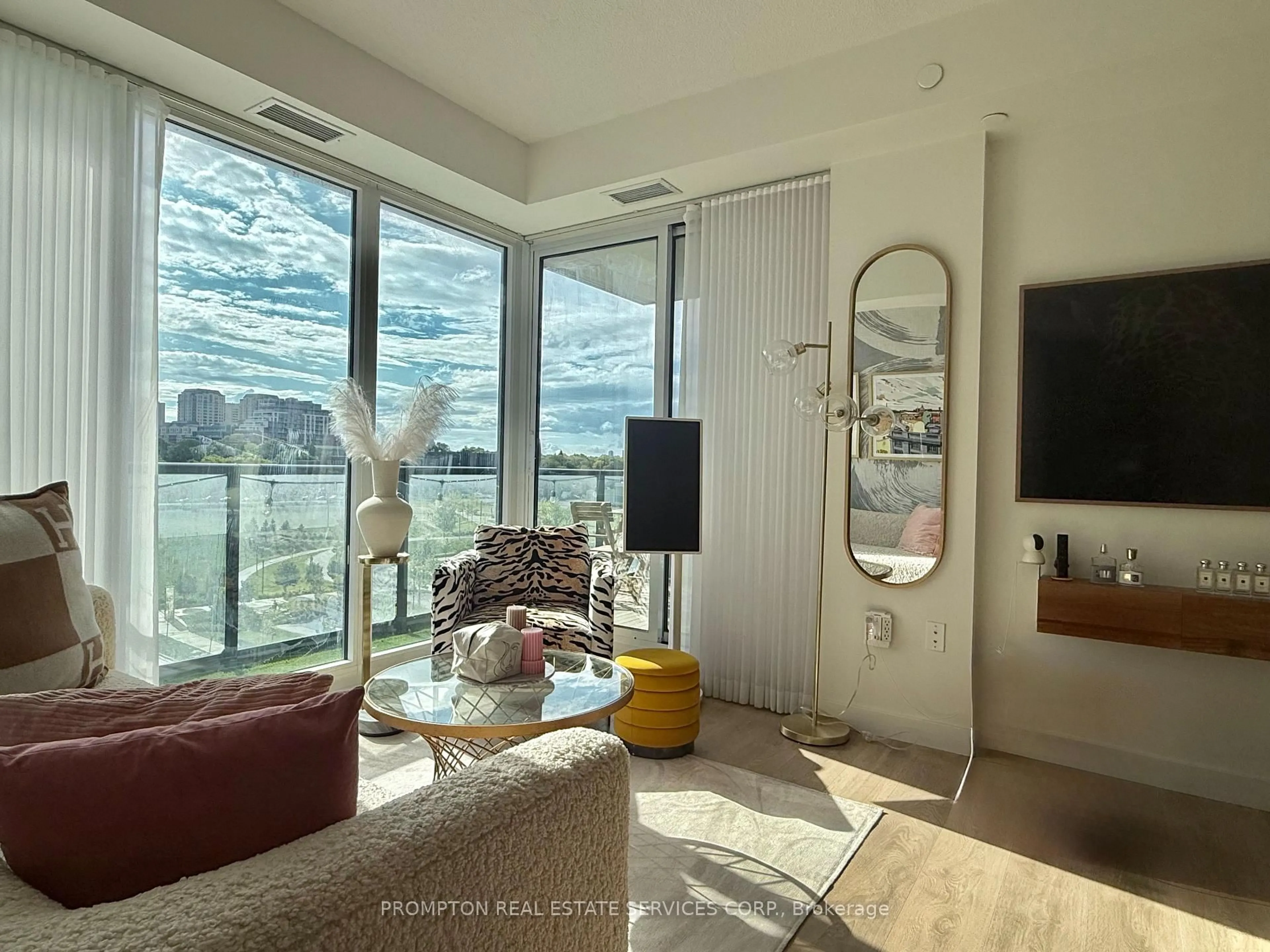 A pic of a room for 95 McMahon Dr #809, Toronto Ontario M2K 0H2