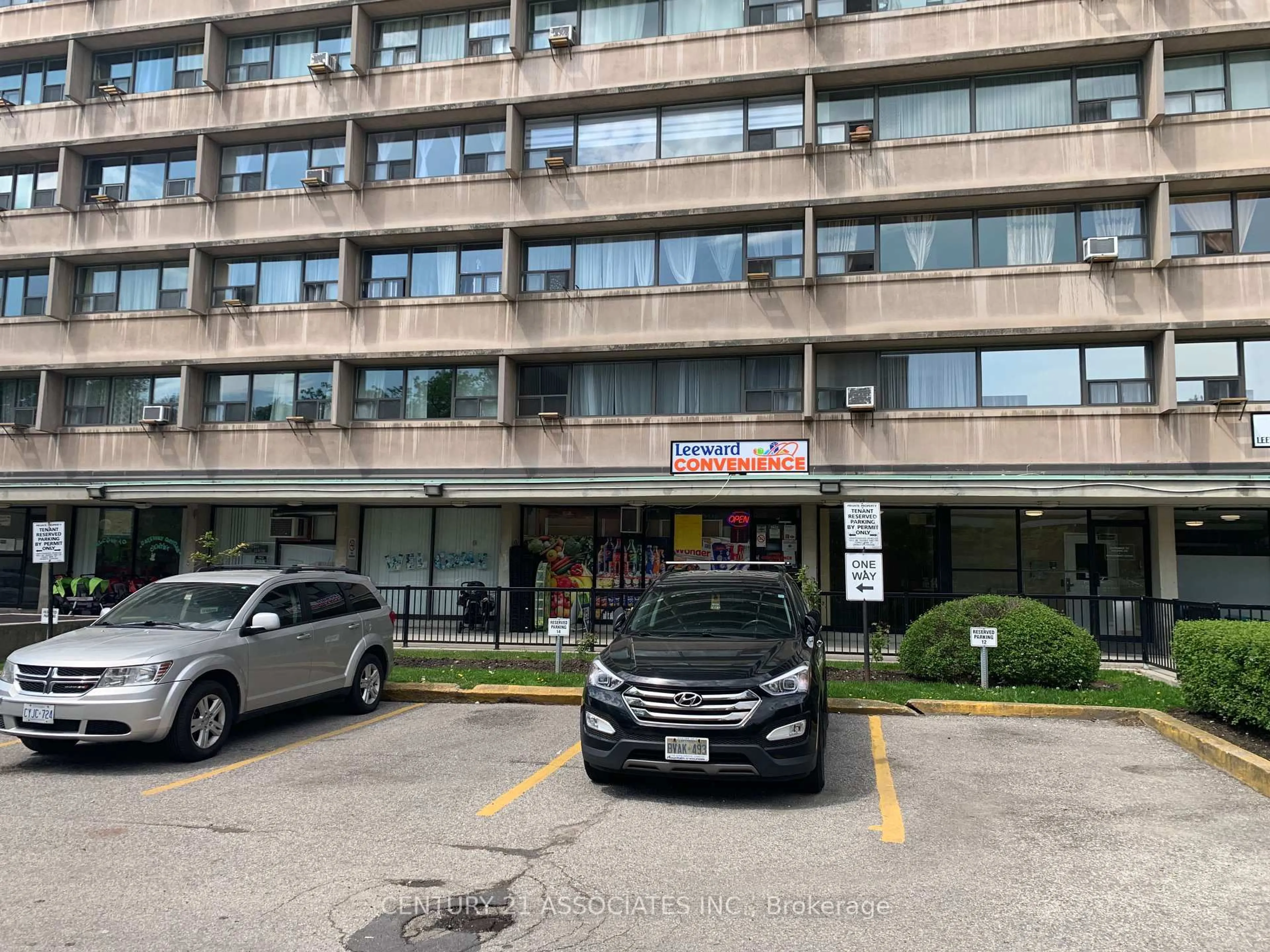 Parking for 100 Leeward Glwy #402, Toronto Ontario M3C 2Z1