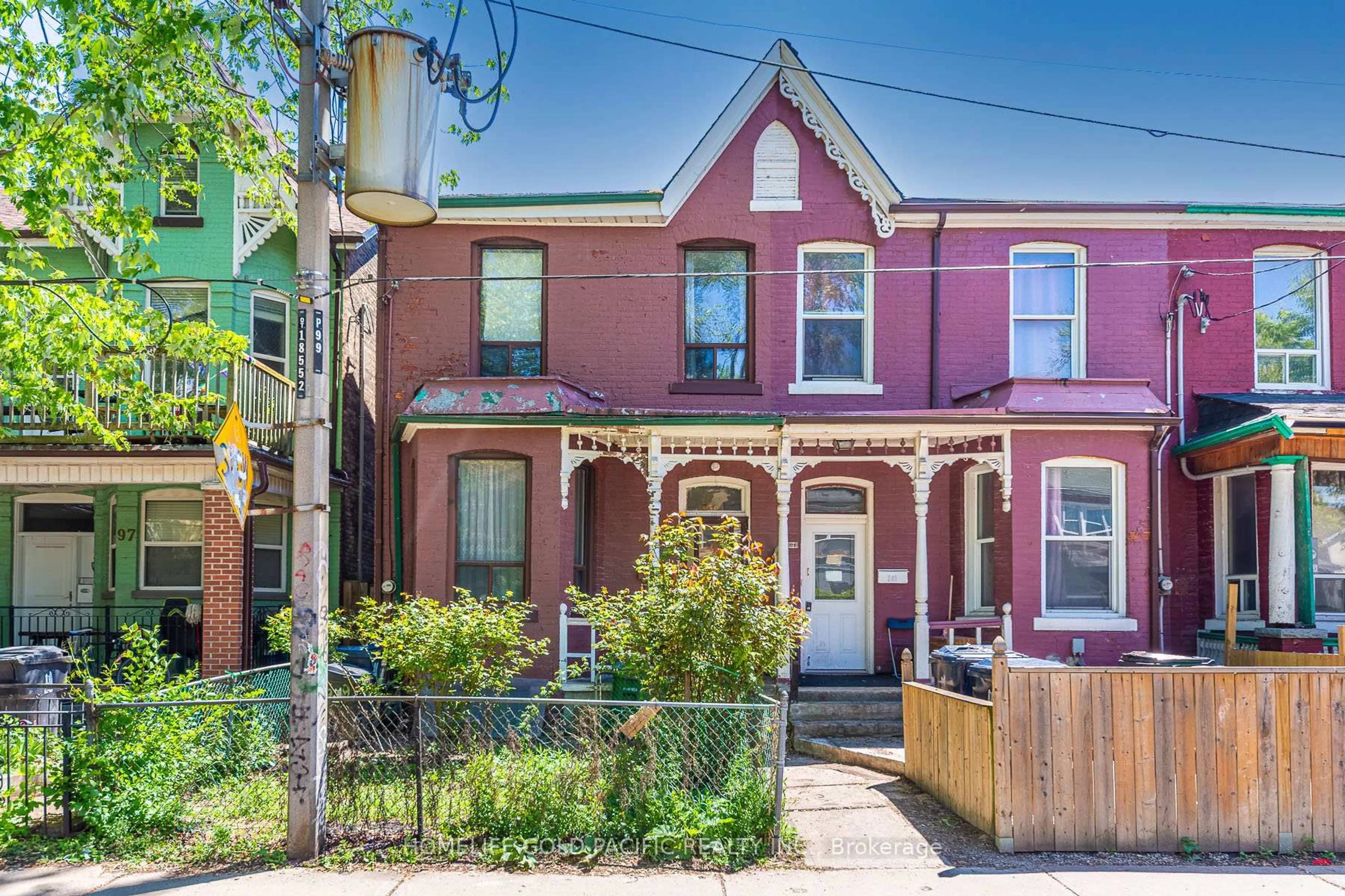 Home with brick exterior material, street for 99 Baldwin St, Toronto Ontario M5T 1L5