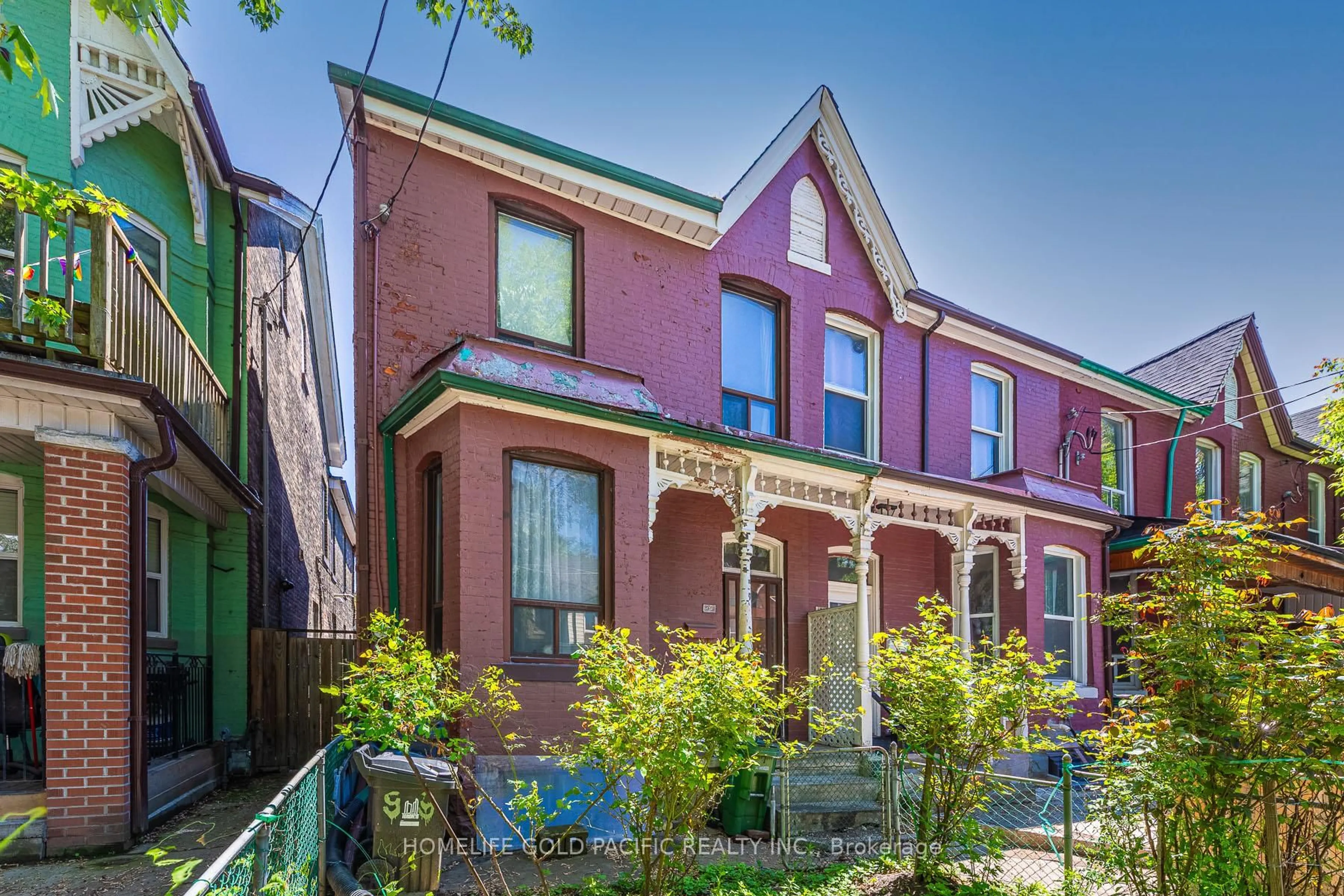 Home with brick exterior material, street for 99 Baldwin St, Toronto Ontario M5T 1L5
