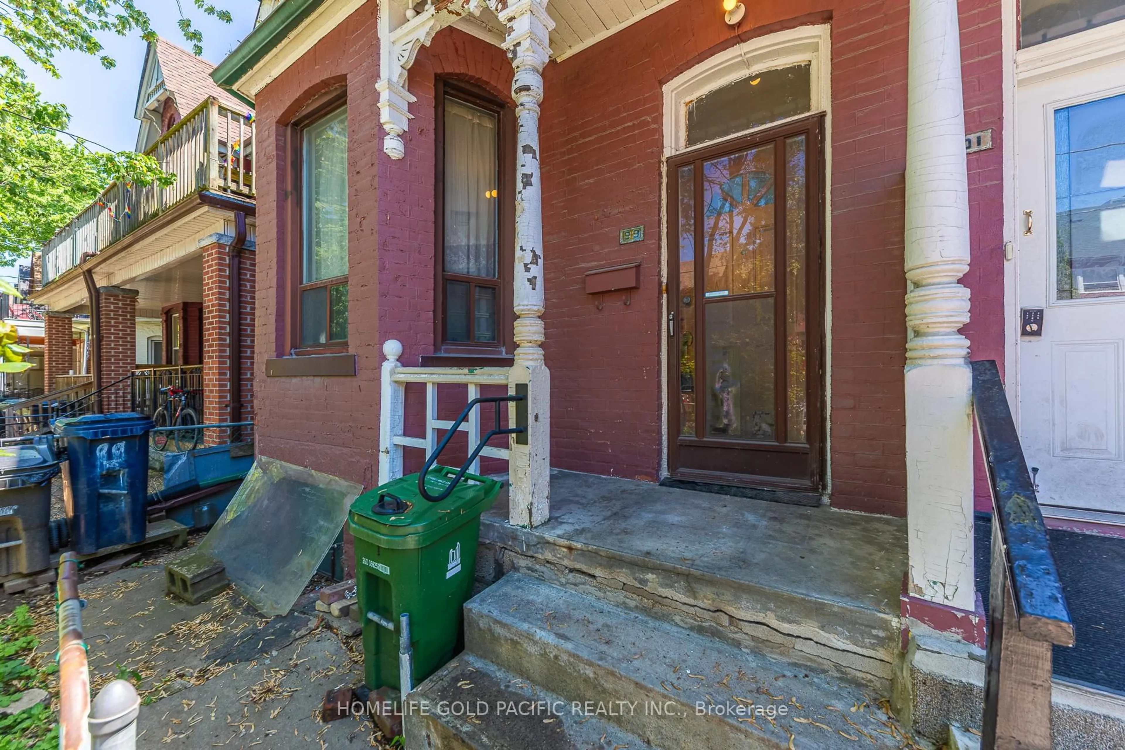 Unknown for 99 Baldwin St, Toronto Ontario M5T 1L5