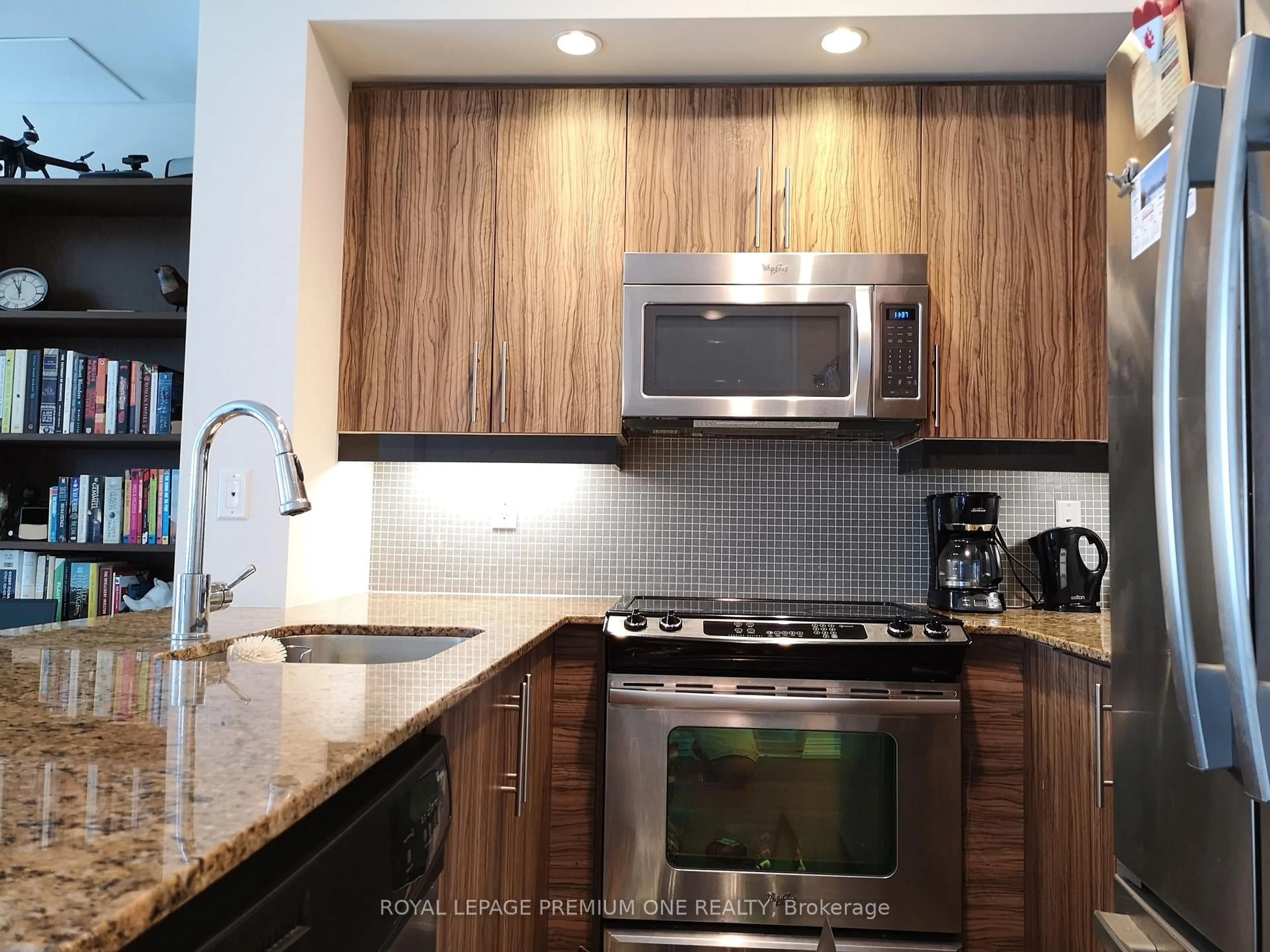 Standard kitchen, unknown for 1718-75 East Liberty st St #1718, Toronto Ontario M6K 3R3