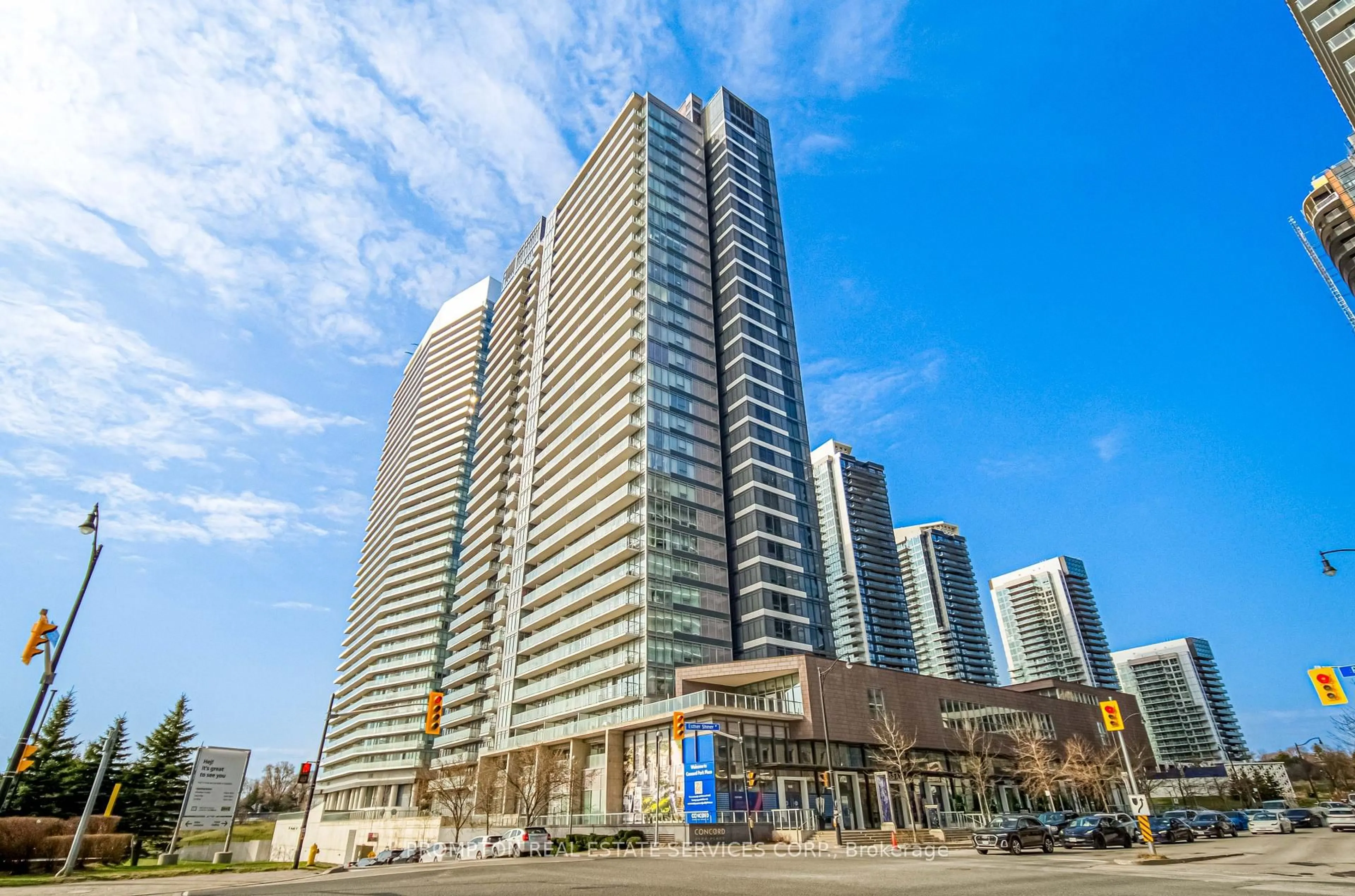 Indoor foyer for 121 Mcmahon Dr #807, Toronto Ontario M2K 0C1