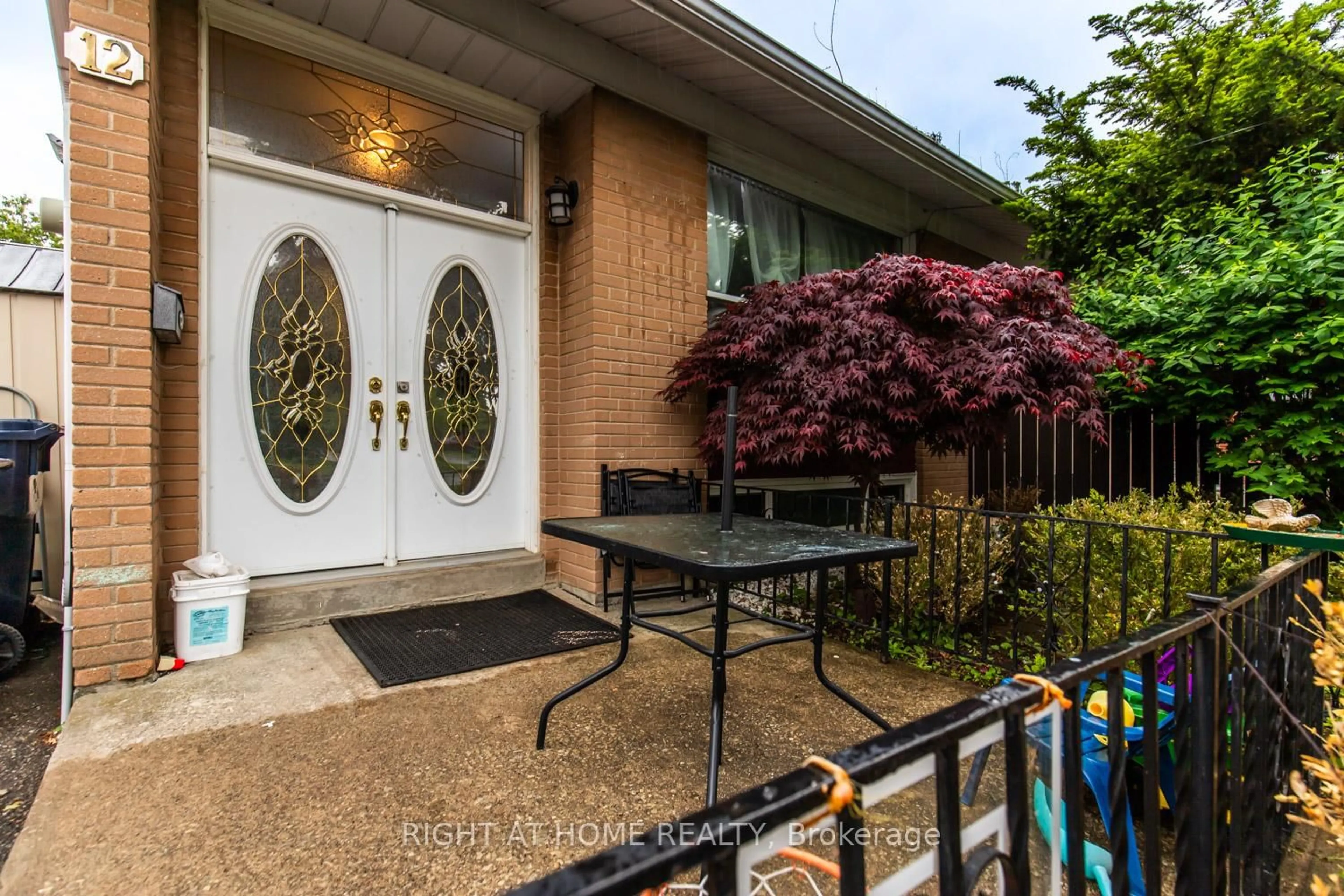 Patio, street for 12 Murellen Cres, Toronto Ontario M4A 2K5