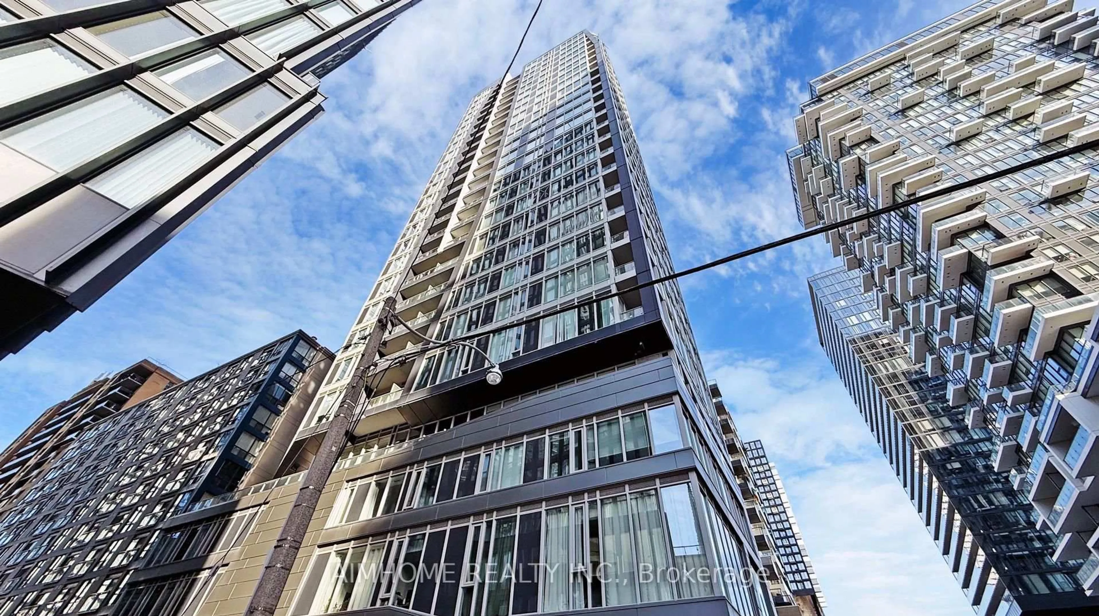 Unknown for 68 Shuter St #2505, Toronto Ontario M5B 1B4