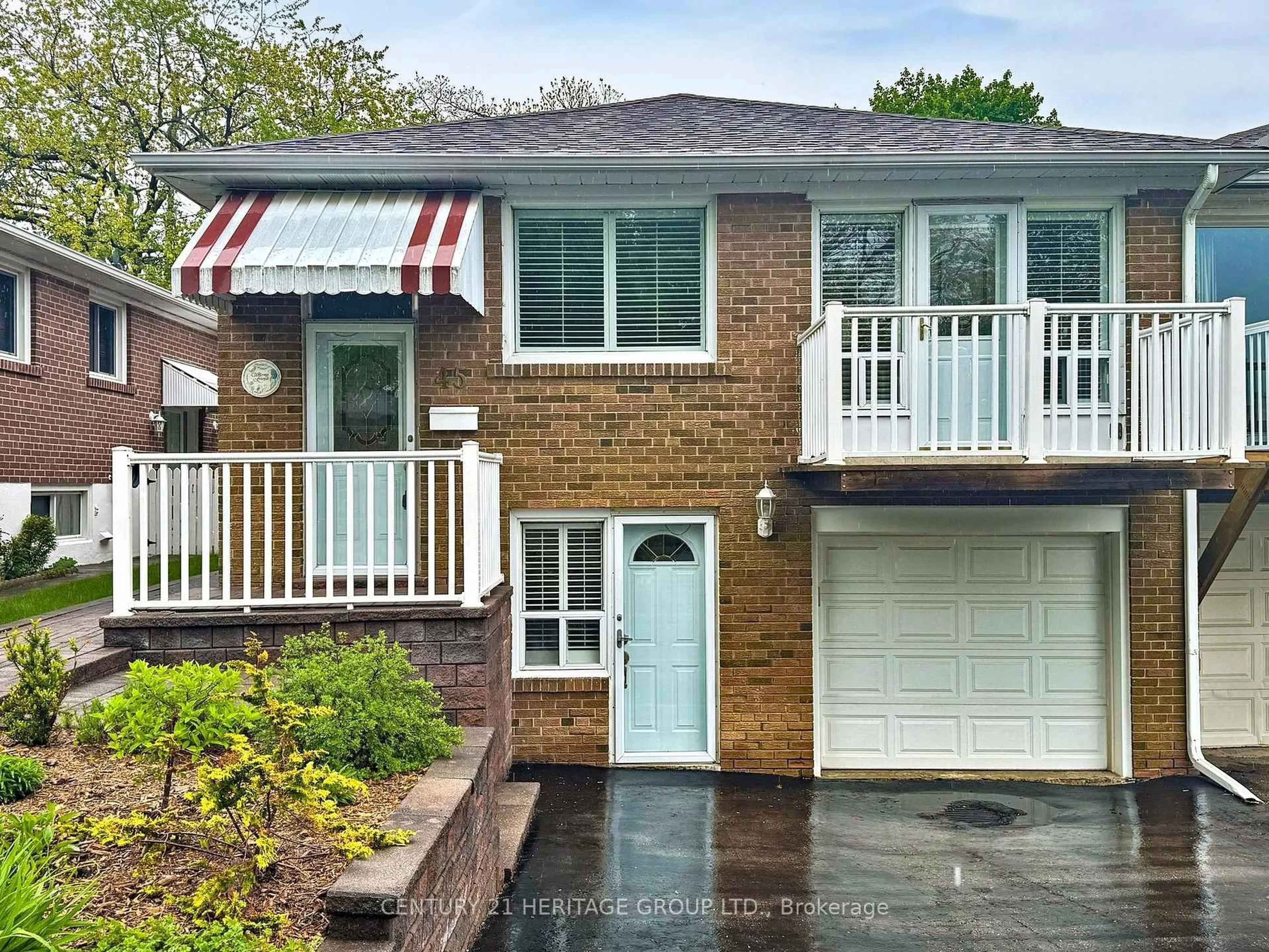 Home with brick exterior material, street for 45 Reiber Cres, Toronto Ontario M2H 1C3