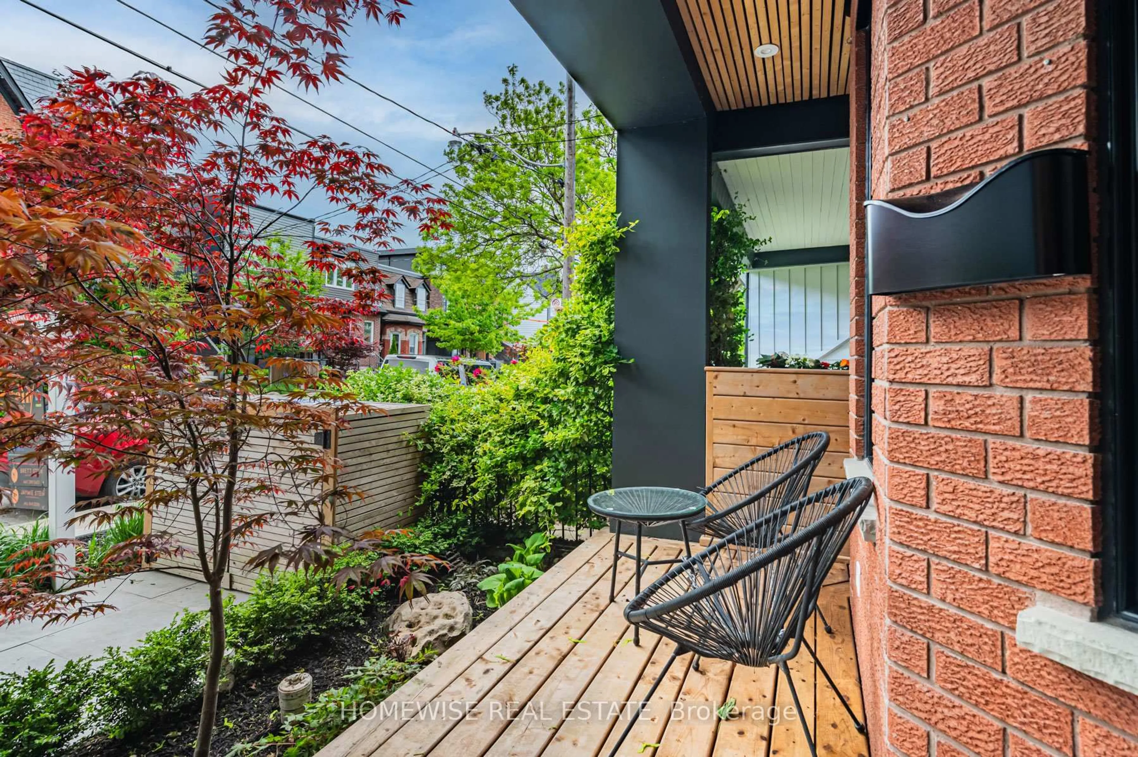 Patio, street for 93 Argyle St, Toronto Ontario M6J 1N8