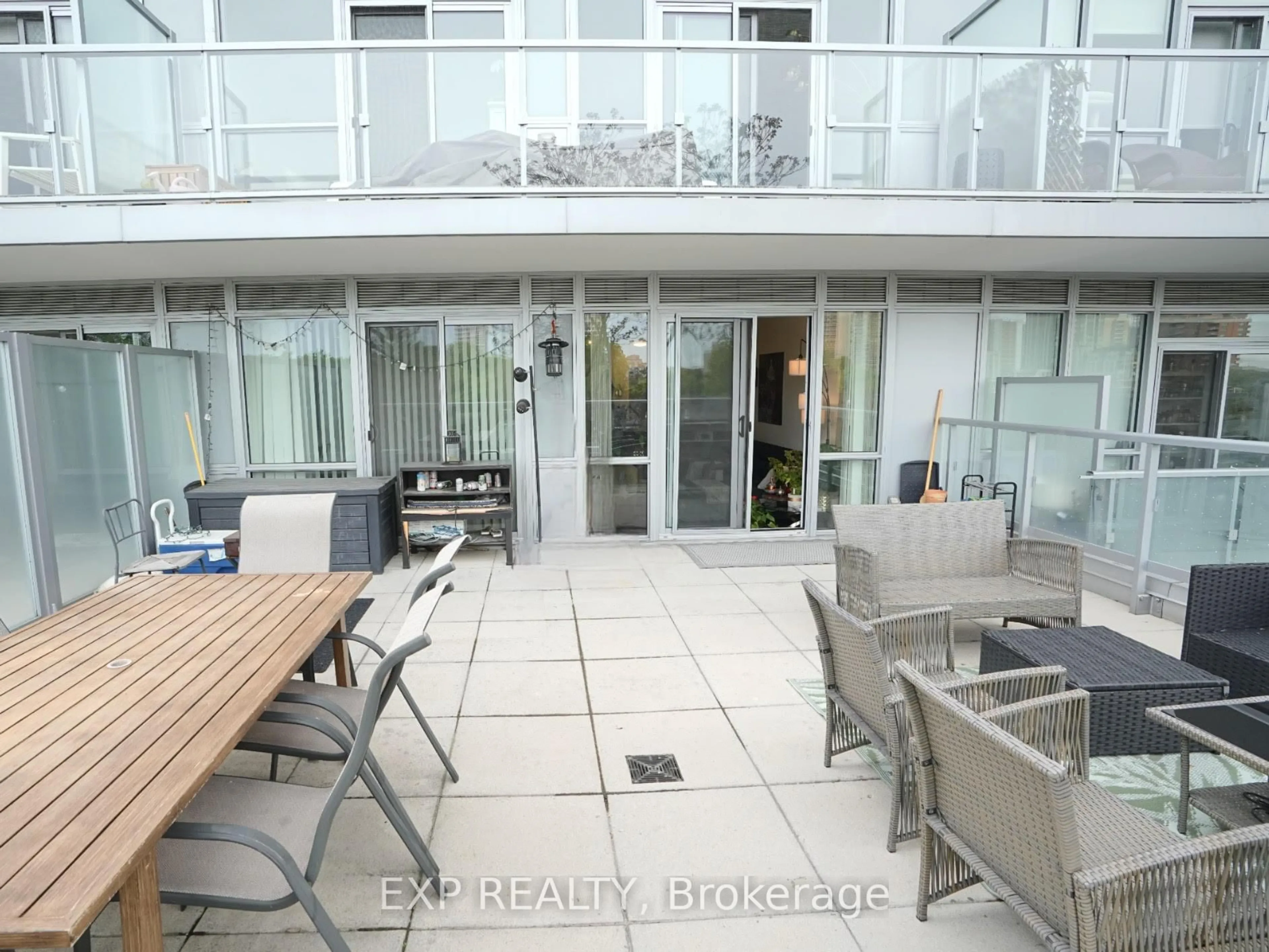 Patio, unknown for 501 St Clair Ave #312, Toronto Ontario M5P 0A2