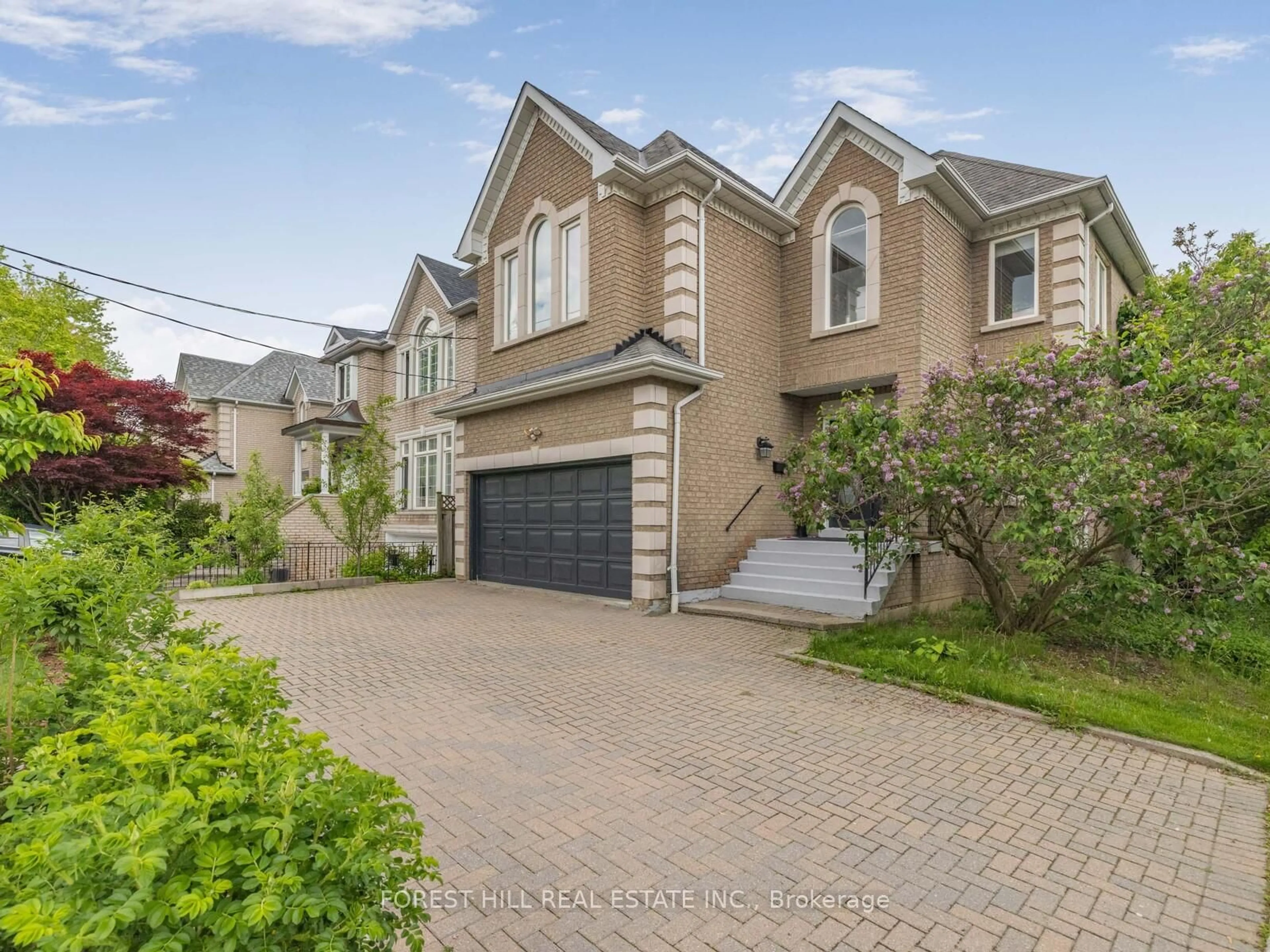 Home with brick exterior material, street for 125 Spring Garden Ave, Toronto Ontario M2N 3G4