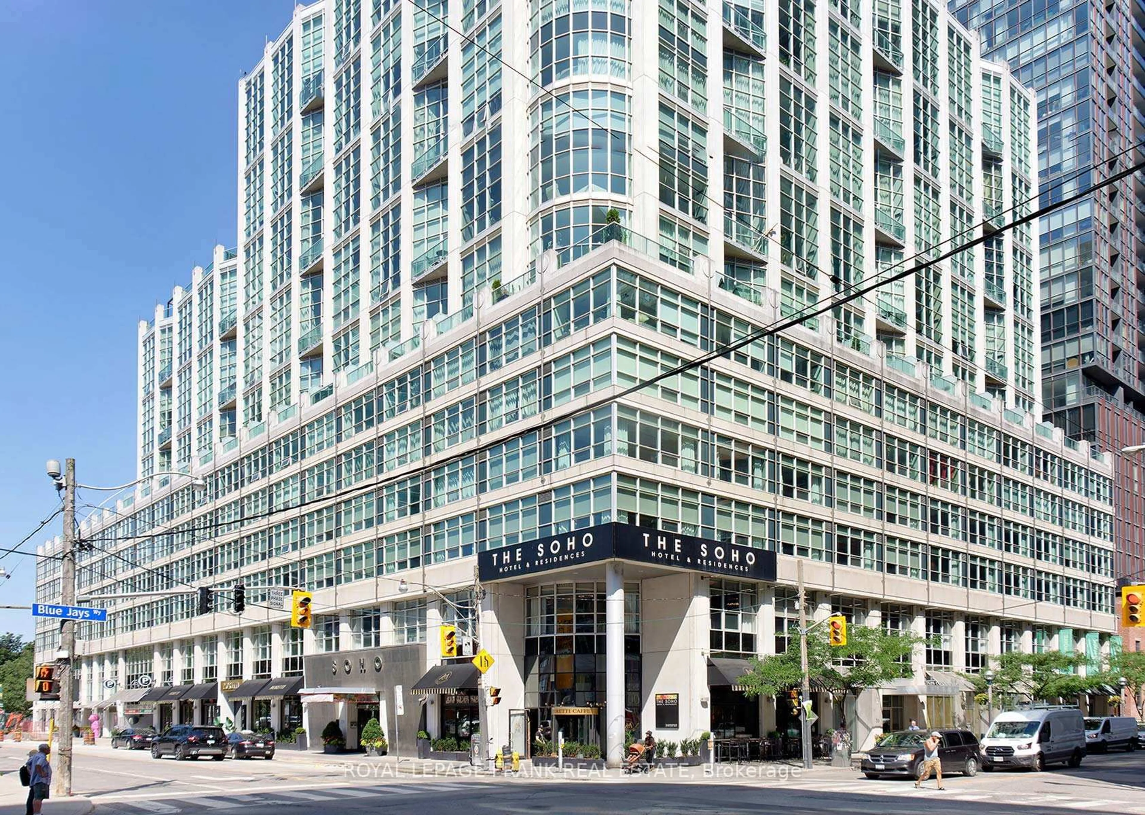 Indoor foyer for 36 Blue Jays Way #914, Toronto Ontario M5V 3T3